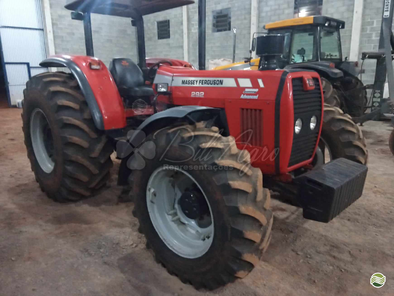 TRATOR MASSEY FERGUSON MF 292 Tração 4x4 Bili Agro IJUI RIO GRANDE DO SUL RS