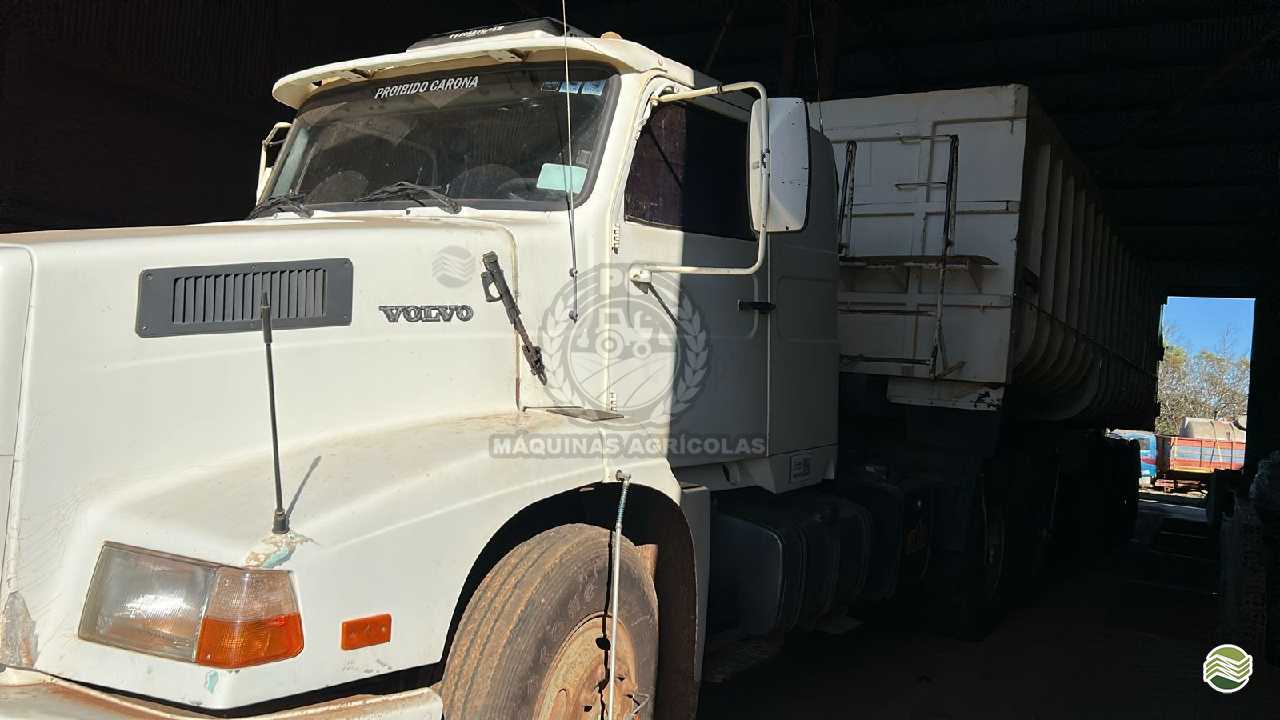 CAMINHAO VOLVO VOLVO NL12 360 Caçamba Basculante Cavalo 4x2 PC Máquinas Agrícolas SANTIAGO RIO GRANDE DO SUL RS
