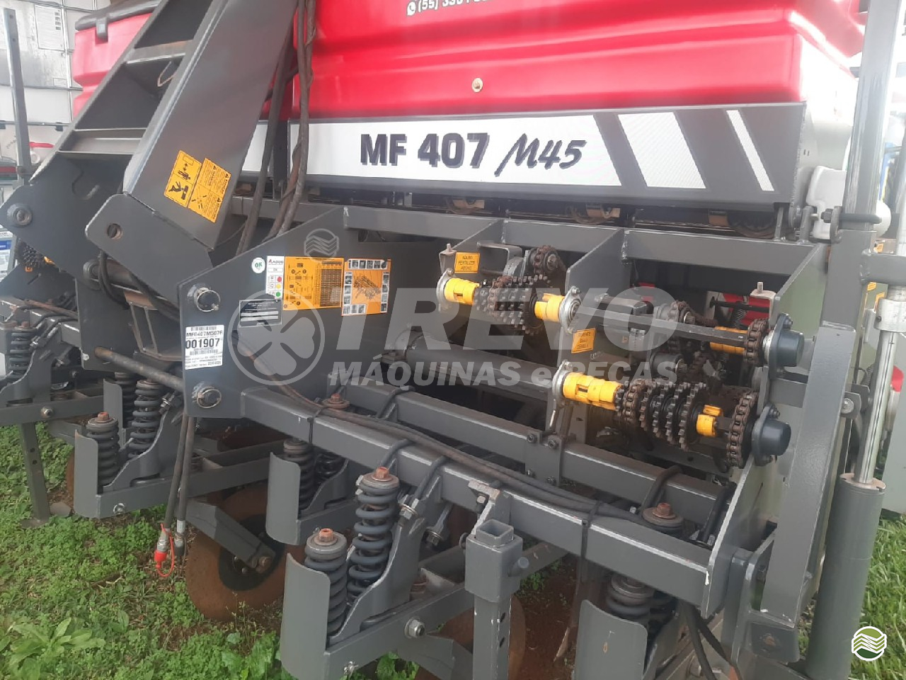PLANTADEIRA MASSEY FERGUSON MF 407 Trevo Máquinas e Peças - Kuhn TENENTE PORTELA RIO GRANDE DO SUL RS
