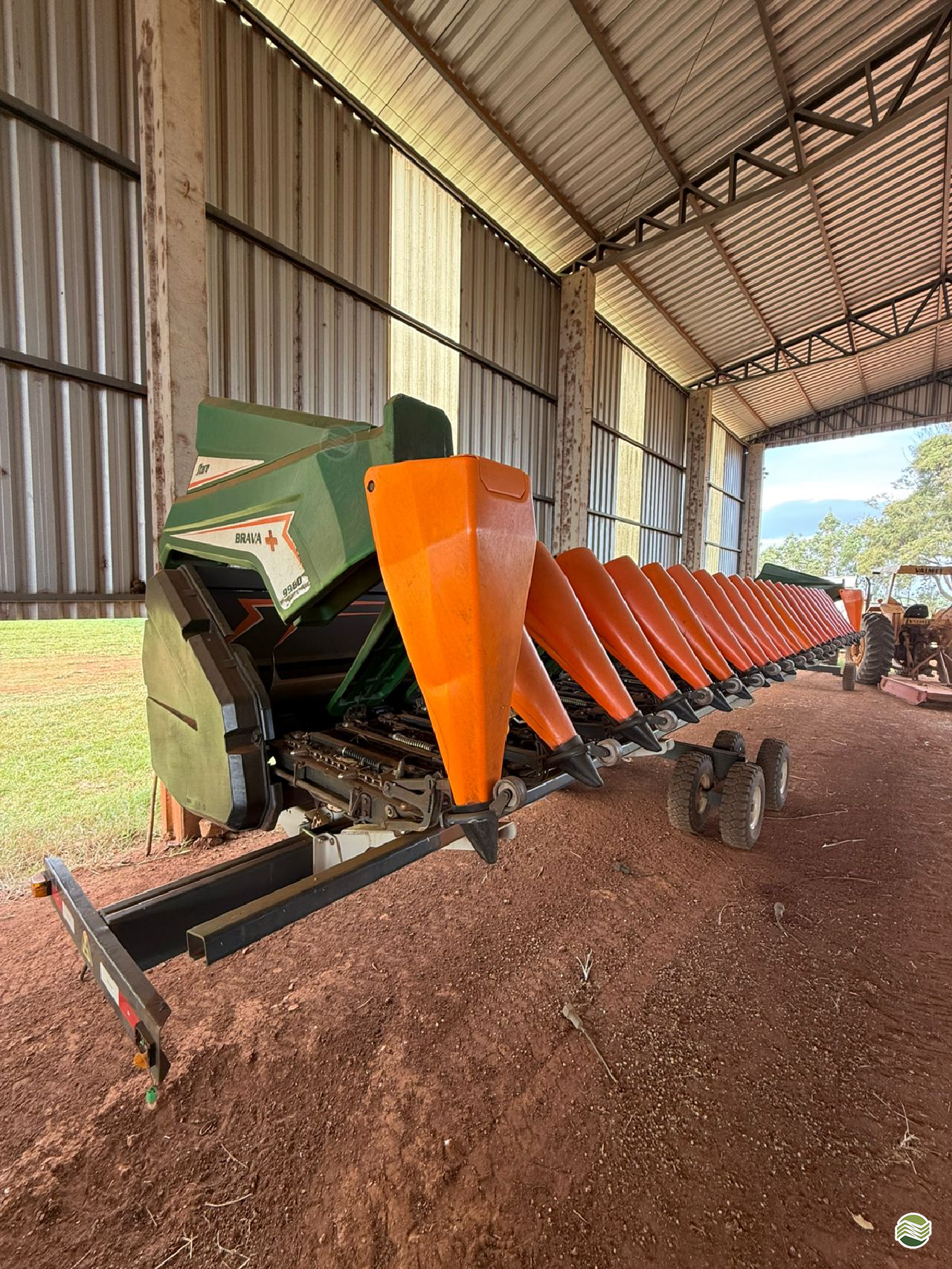 PLATAFORMA COLHEITADEIRA STARA BRAVA 9980 Rüdell Máquinas Agrícolas - Stara TUPANCIRETA RIO GRANDE DO SUL RS