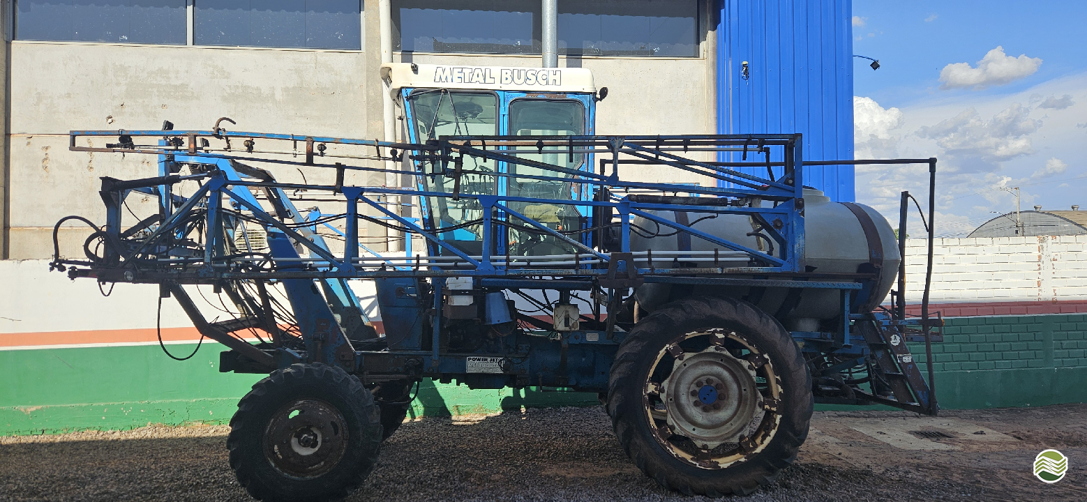 PULVERIZADOR METAL BUSCH POWER JET Tração 4x2 Rüdell Máquinas Agrícolas - Stara TUPANCIRETA RIO GRANDE DO SUL RS