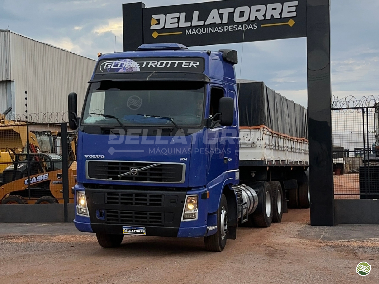 CAMINHAO VOLVO VOLVO FH 520 Graneleiro Cavalo 6x4 DellaTorre Máquinas Pesadas PALMAS TOCANTINS TO