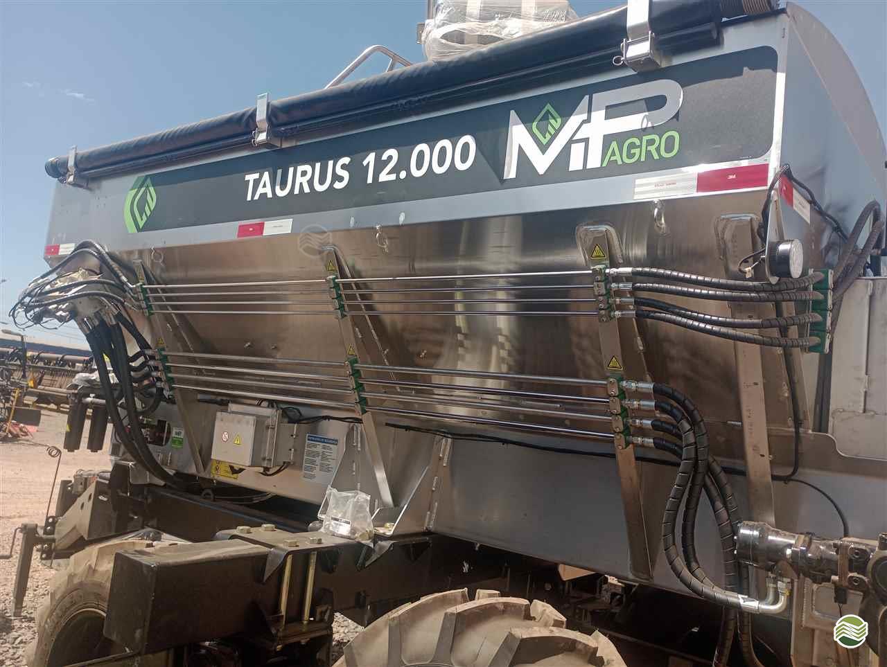 IMPLEMENTOS AGRICOLAS DISTRIBUIDOR CALCÁRIO 12000 Kg Dimaq - GO CRISTALINA GOIAS GO