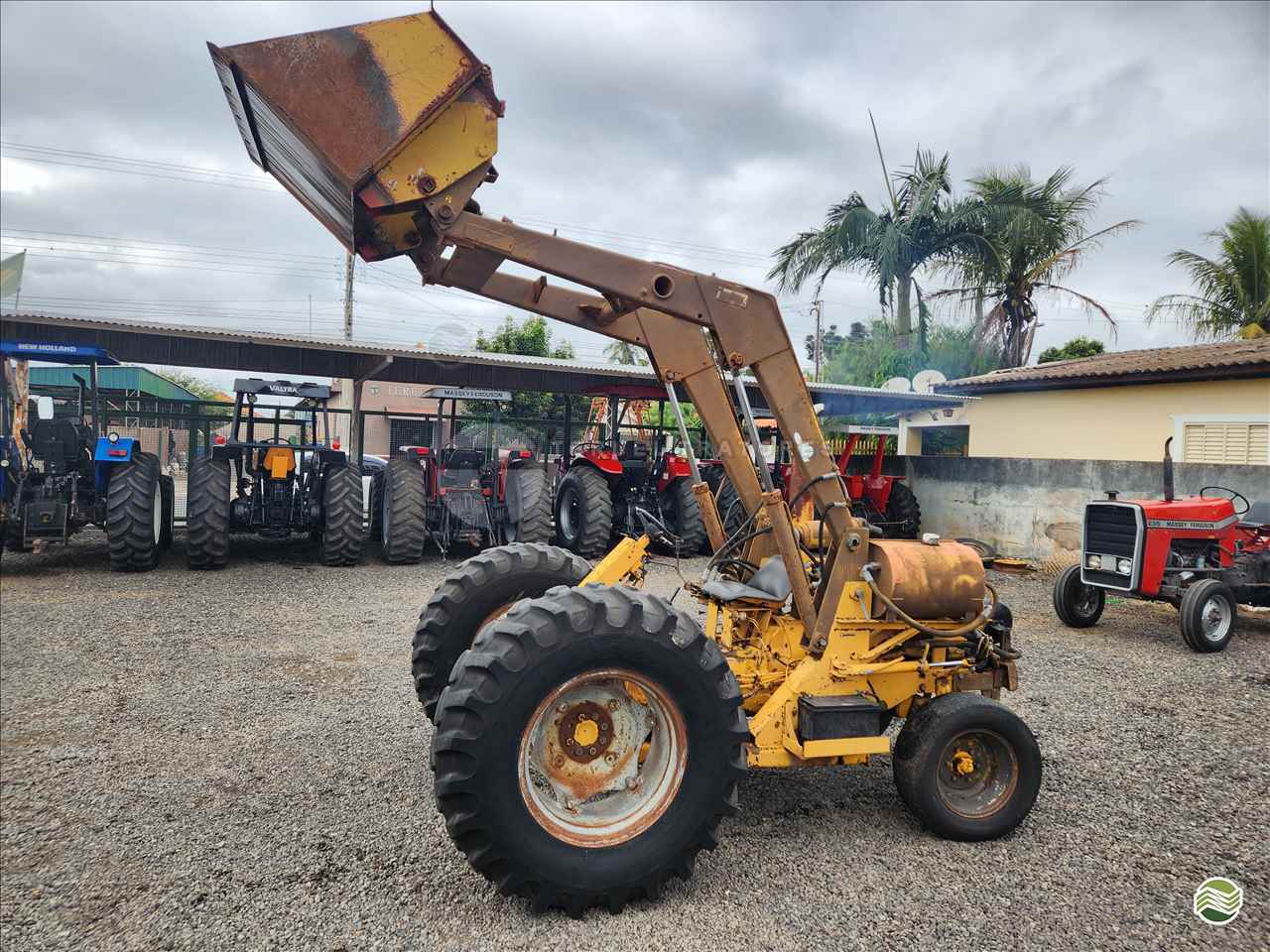 TRATOR VALMET VALMET 65 Tração 4x2 Teruel Tratores ALVINLANDIA SÃO PAULO SP