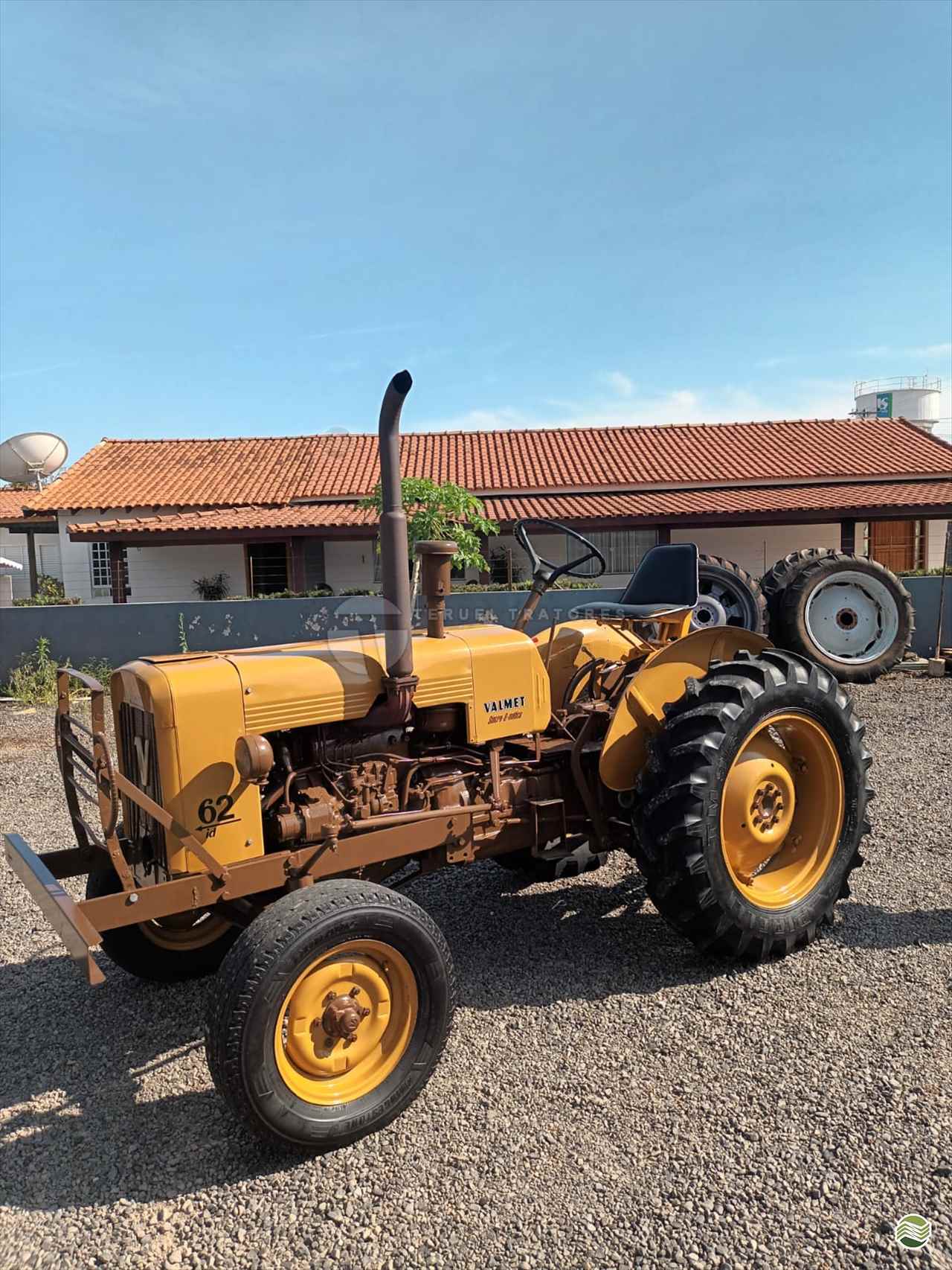 TRATOR VALMET VALMET 62 Tração 4x2 Teruel Tratores ALVINLANDIA SÃO PAULO SP