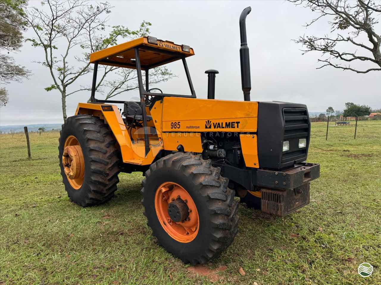 TRATOR VALMET VALMET 985 Tração 4x4 Teruel Tratores ALVINLANDIA SÃO PAULO SP