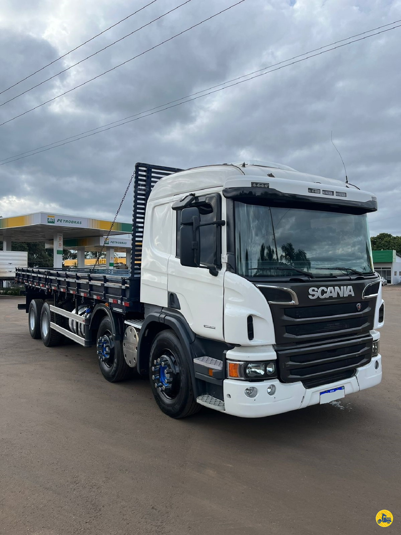 CAMINHAO SCANIA SCANIA P310 Carga Seca BiTruck 8x2 Ebenezer Caminhões e Carretas CAPAO BONITO SÃO PAULO SP