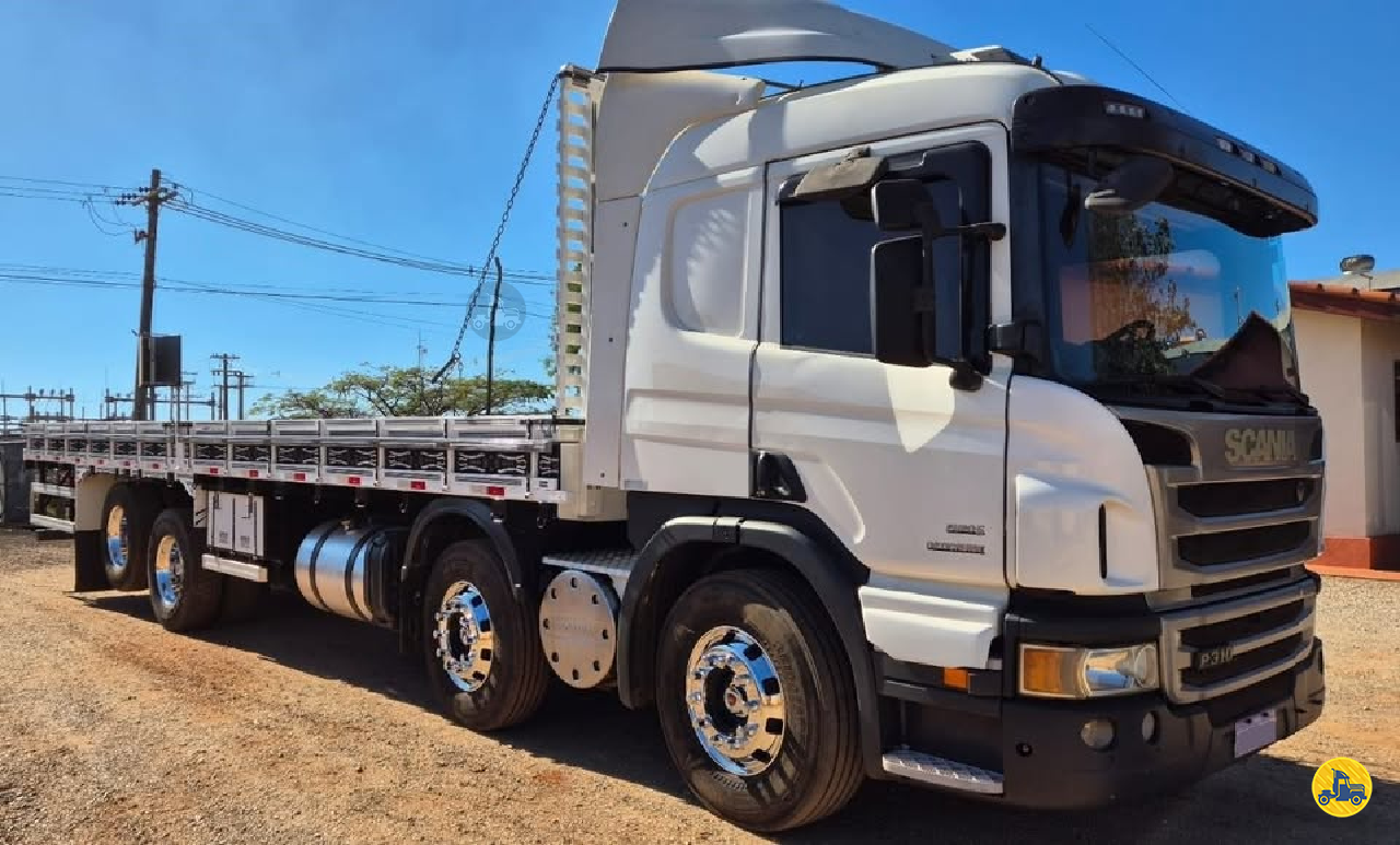 CAMINHAO SCANIA SCANIA P310 Carga Seca BiTruck 8x2 Ebenezer Caminhões e Carretas CAPAO BONITO SÃO PAULO SP