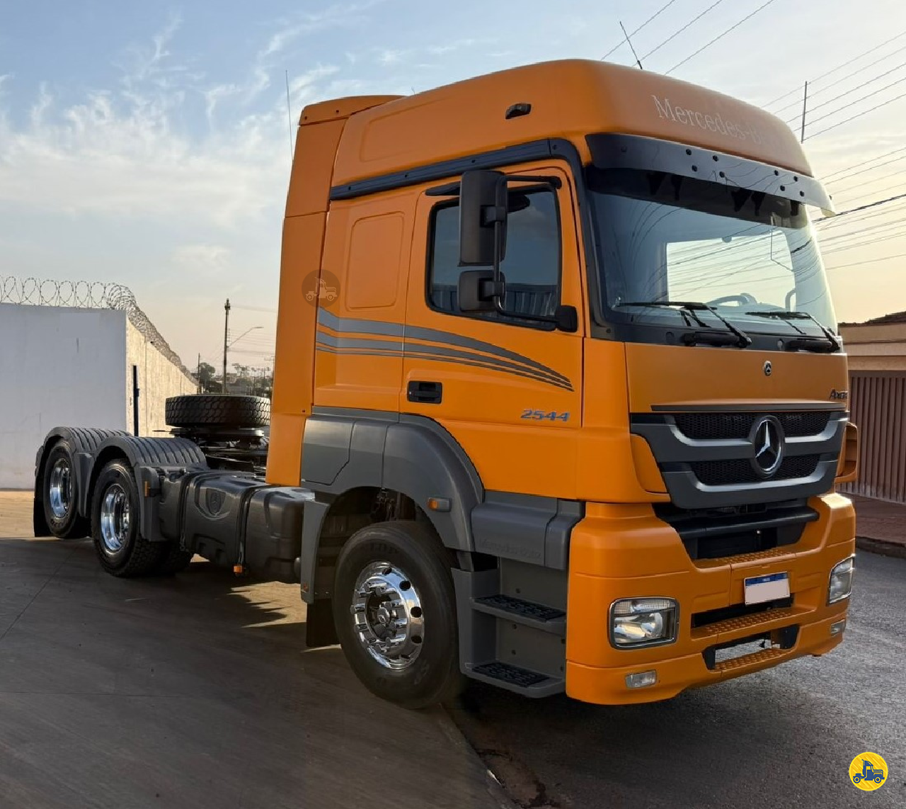 CAMINHAO MERCEDES-BENZ MB 2544 Cavalo Mecânico Cavalo 6x2 Ebenezer Caminhões e Carretas CAPAO BONITO SÃO PAULO SP