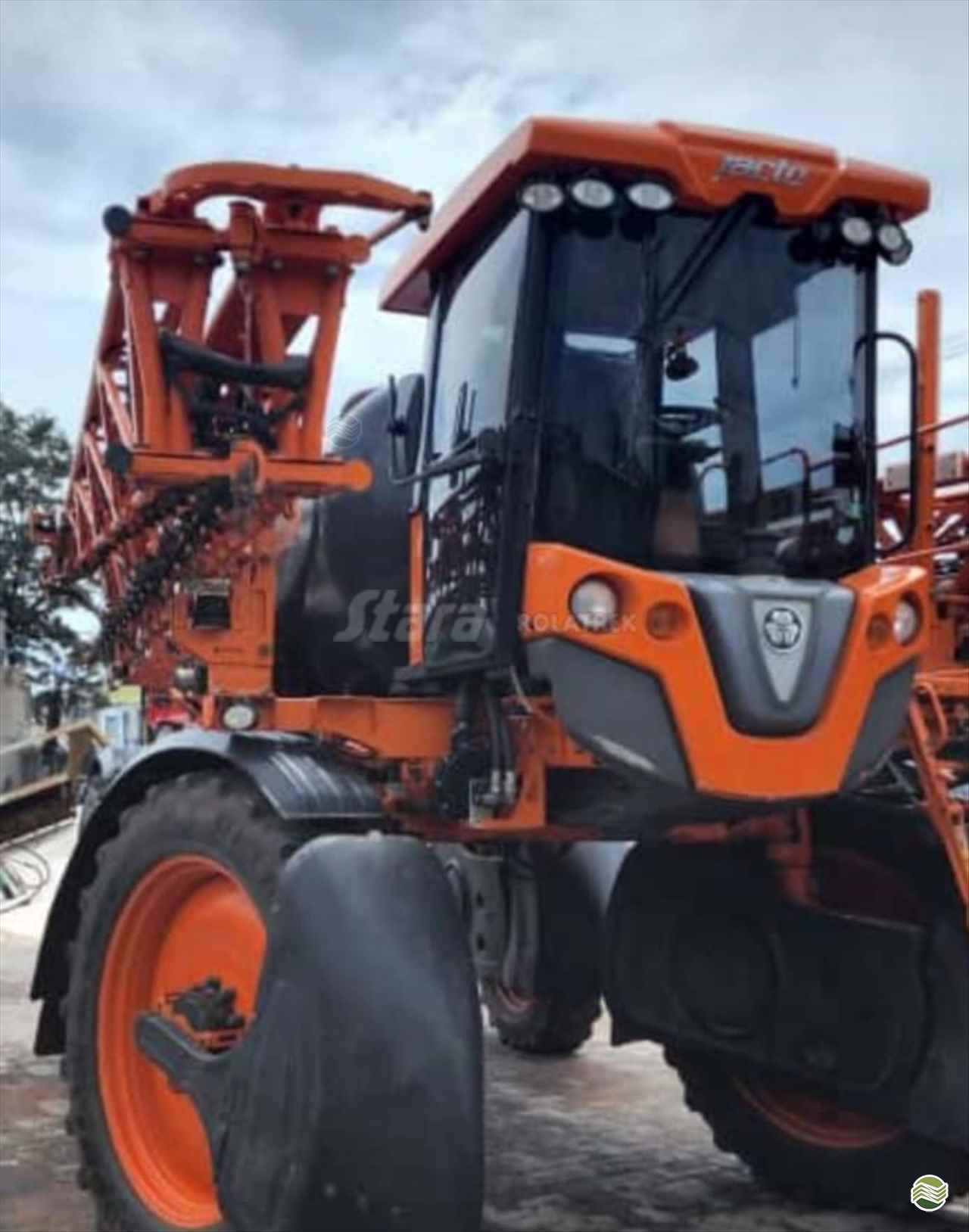PULVERIZADOR JACTO UNIPORT 3030 Tração 4x4 Rolatrek Implementos Agrícolas - Stara CASTRO PARANÁ PR