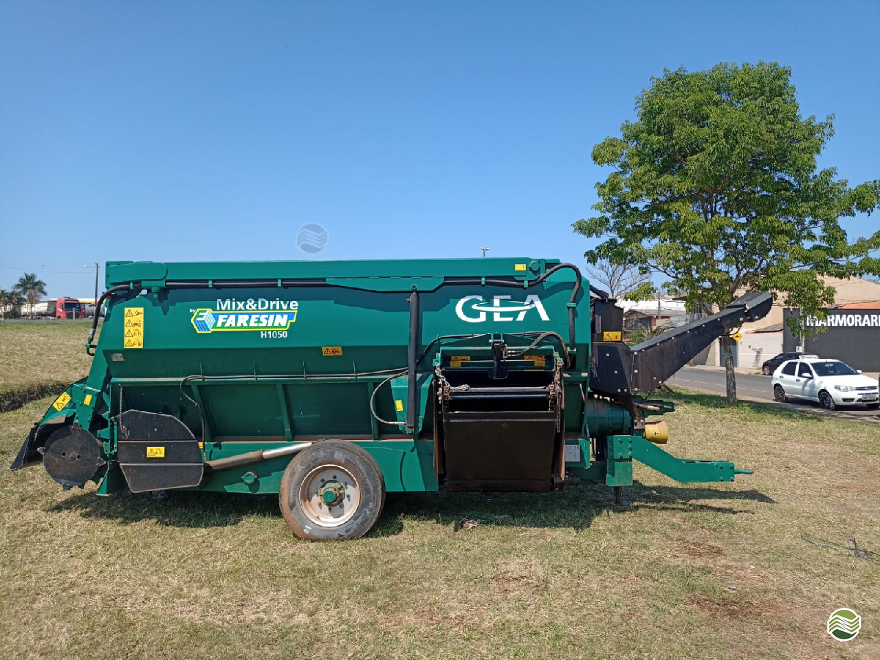 IMPLEMENTOS AGRICOLAS VAGÃO MISTURADOR VAGÃO MISTURADOR HORIZONTAL Rolatrek Implementos Agrícolas - Stara CASTRO PARANÁ PR