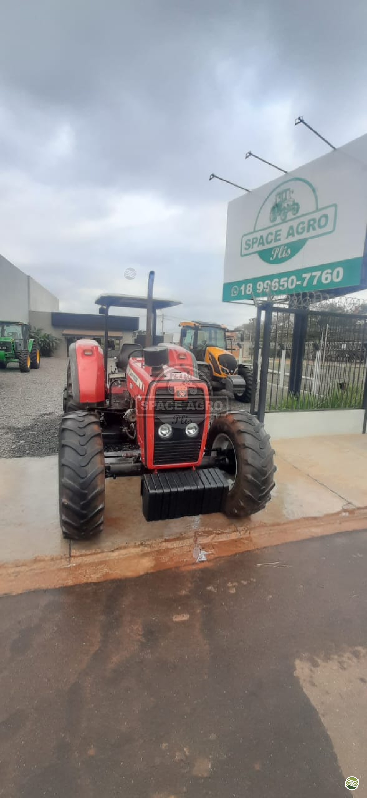 TRATOR MASSEY FERGUSON MF 292 Tração 4x4 Space Agro Plis PENAPOLIS SÃO PAULO SP