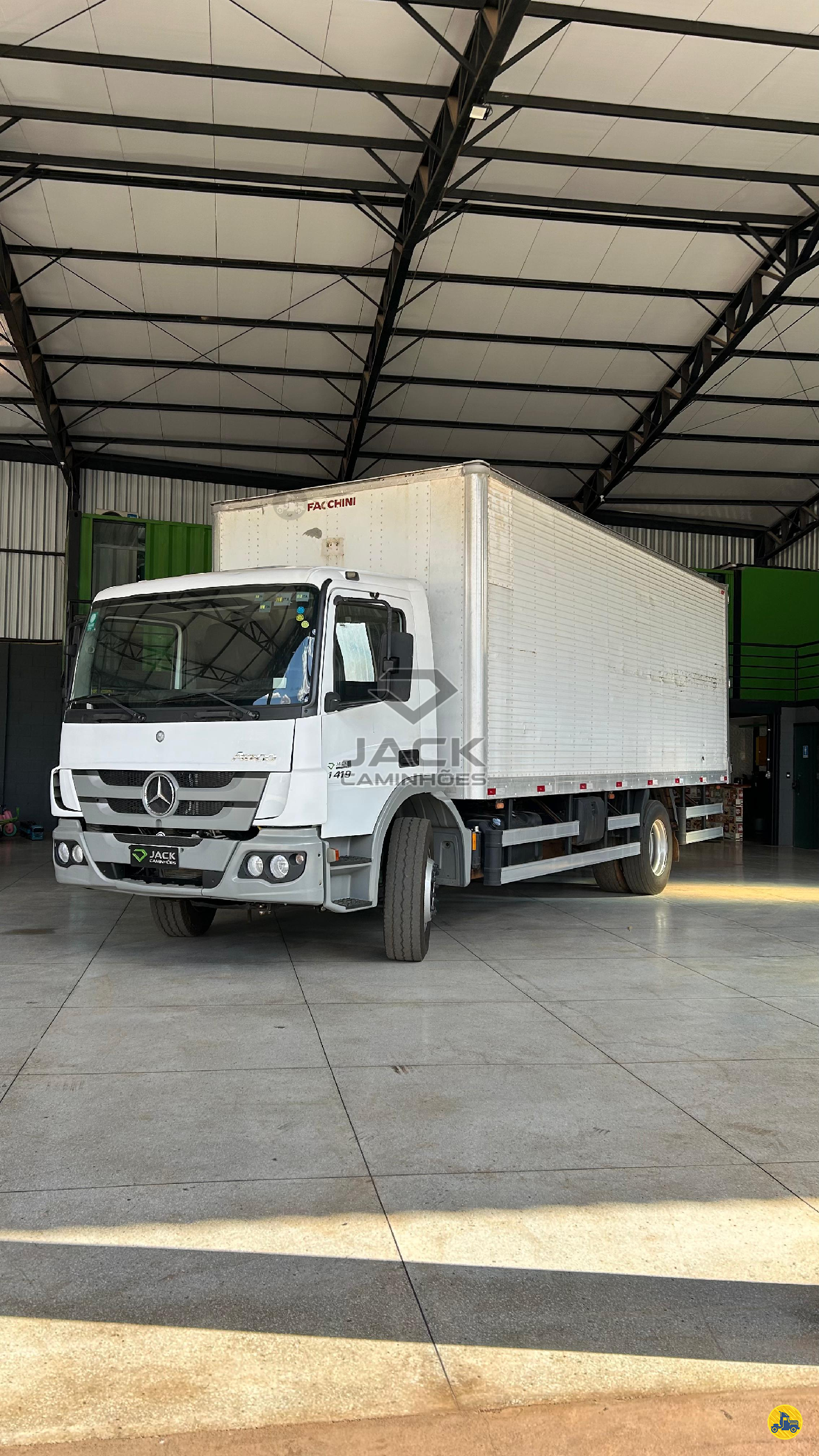 CAMINHAO MERCEDES-BENZ MB 1419 Baú Furgão Cavalo 4x2 Jack Caminhões GOIANIA GOIAS GO