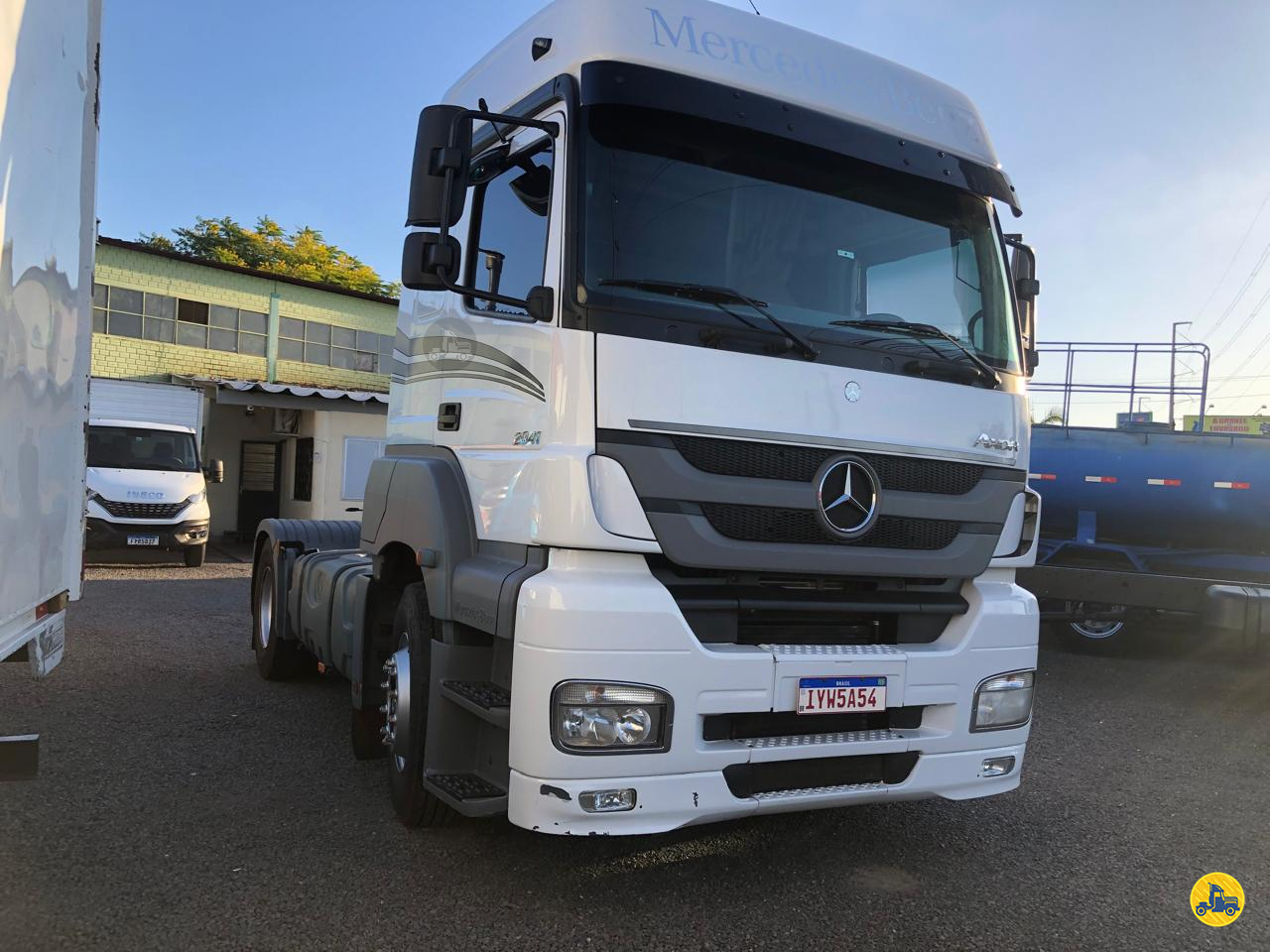CAMINHAO MERCEDES-BENZ MB 2041 Cavalo Mecânico Cavalo 4x2 Fernandes UtilCam PORTO ALEGRE RIO GRANDE DO SUL RS