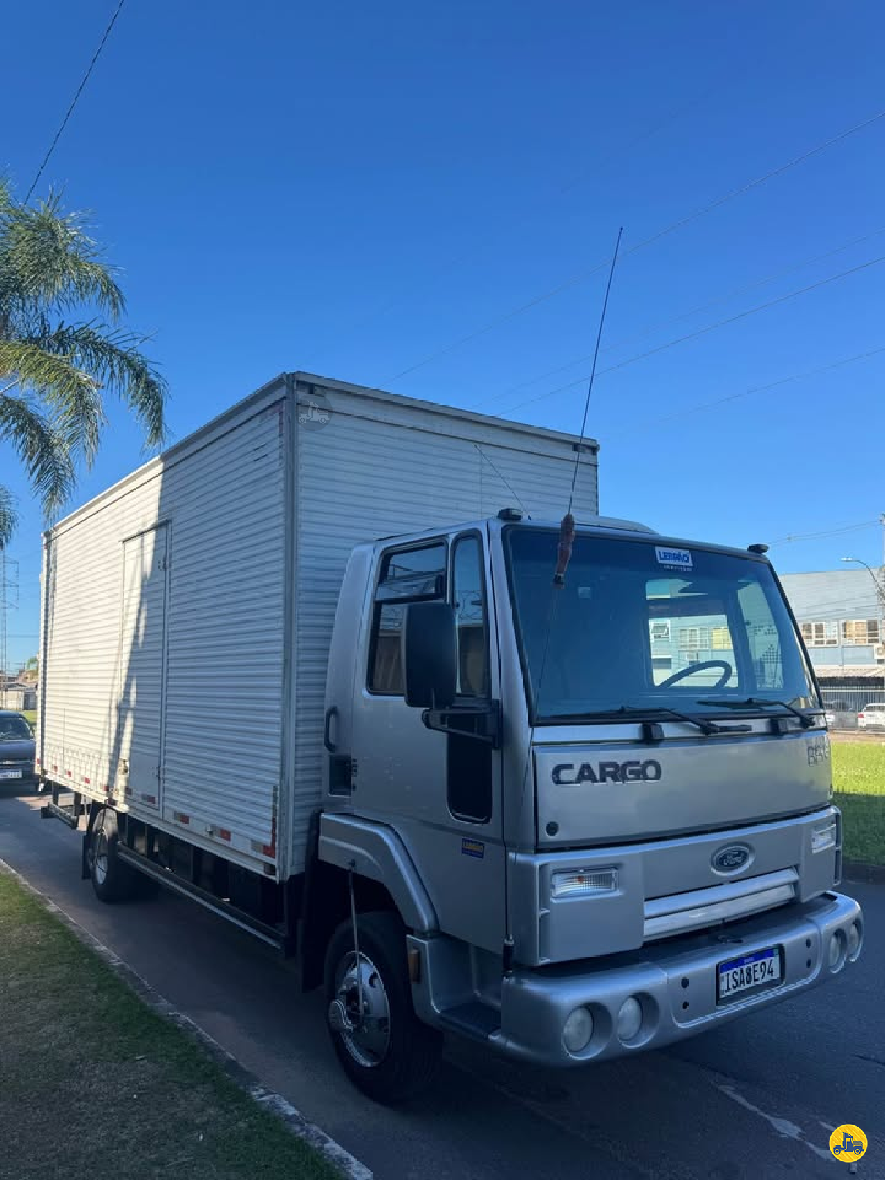 CAMINHAO FORD CARGO 815 Baú Furgão 3/4 4x2 Fernandes UtilCam PORTO ALEGRE RIO GRANDE DO SUL RS