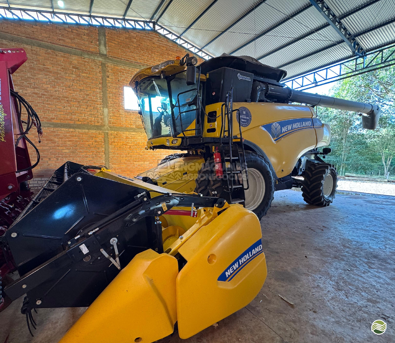 COLHEITADEIRA NEW HOLLAND CR 5.85 Engmáquinas Agrícolas CASCAVEL PARANÁ PR