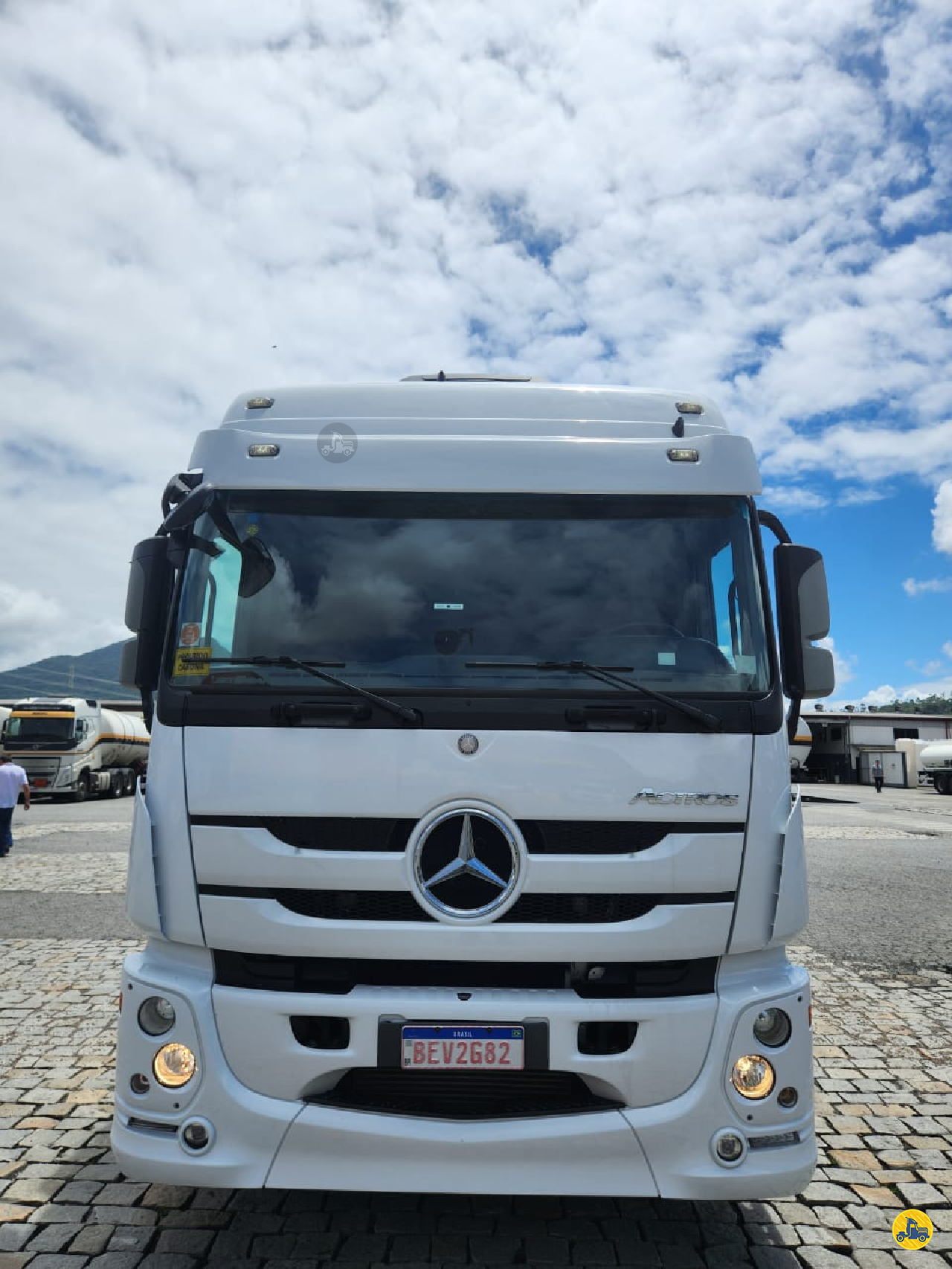 CAMINHAO MERCEDES-BENZ MB 2651 Cavalo Mecânico Traçado 6x4 Agricopel JARAGUA DO SUL SANTA CATARINA SC