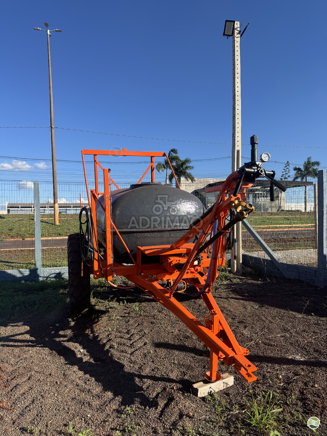PULVERIZADOR JACTO CORAL 2P Arrasto Adrimaq Equipamentos Agrícolas DOURADOS MATO GROSSO DO SUL MS