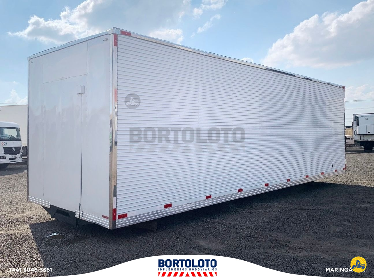 CARROCERIA SOBRE CHASSI  CAMINHAO 3/4 BAU FRIGORIFICO Bortoloto Implementos - Ibiporã MARINGA PARANÁ PR