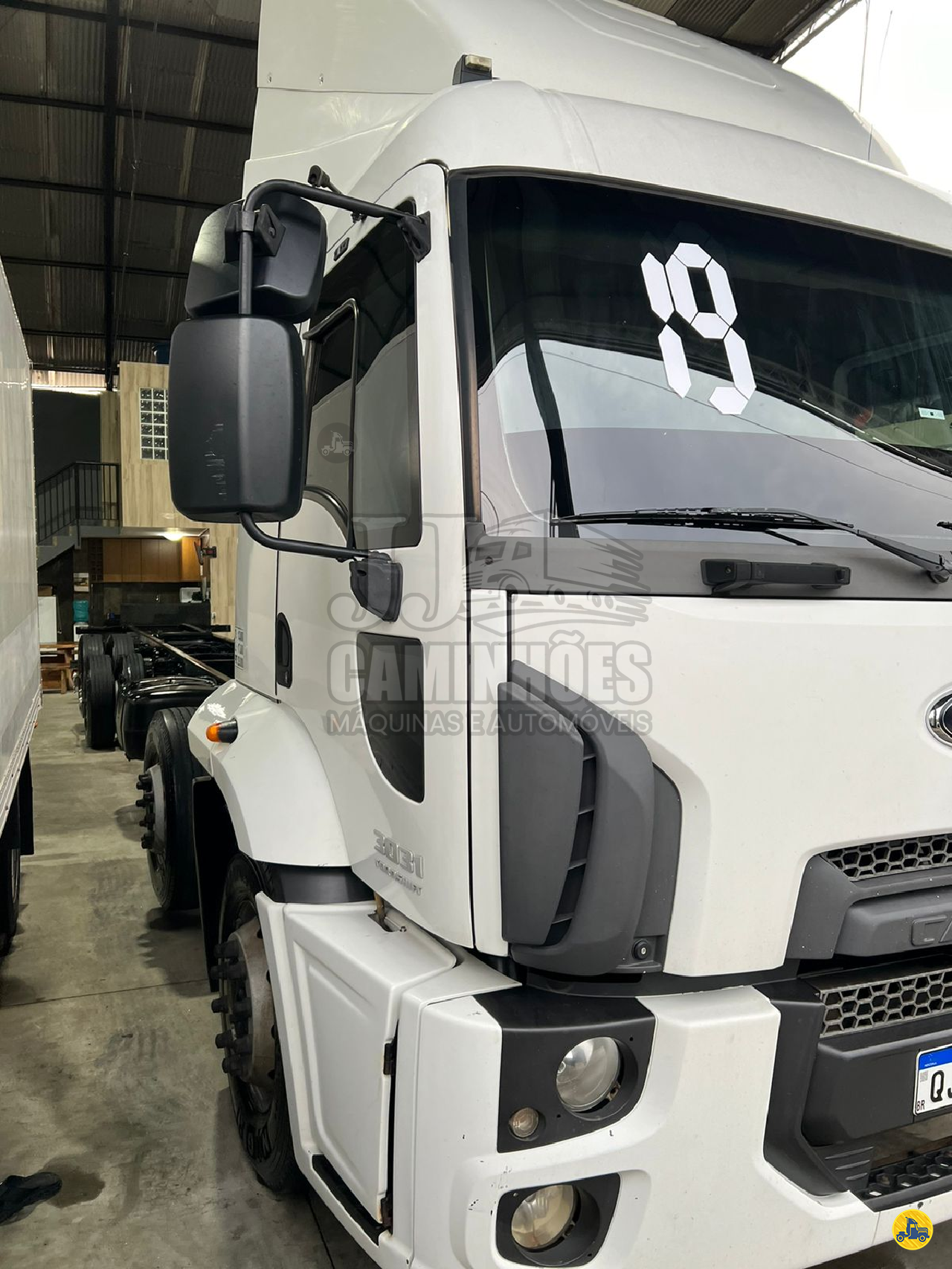 CAMINHAO FORD CARGO 3031 Chassis BiTruck 8x2 JJ Caminhões Máquinas e Automóveis CACHOEIRAS DE MACACU RIO DE JANEIRO RJ