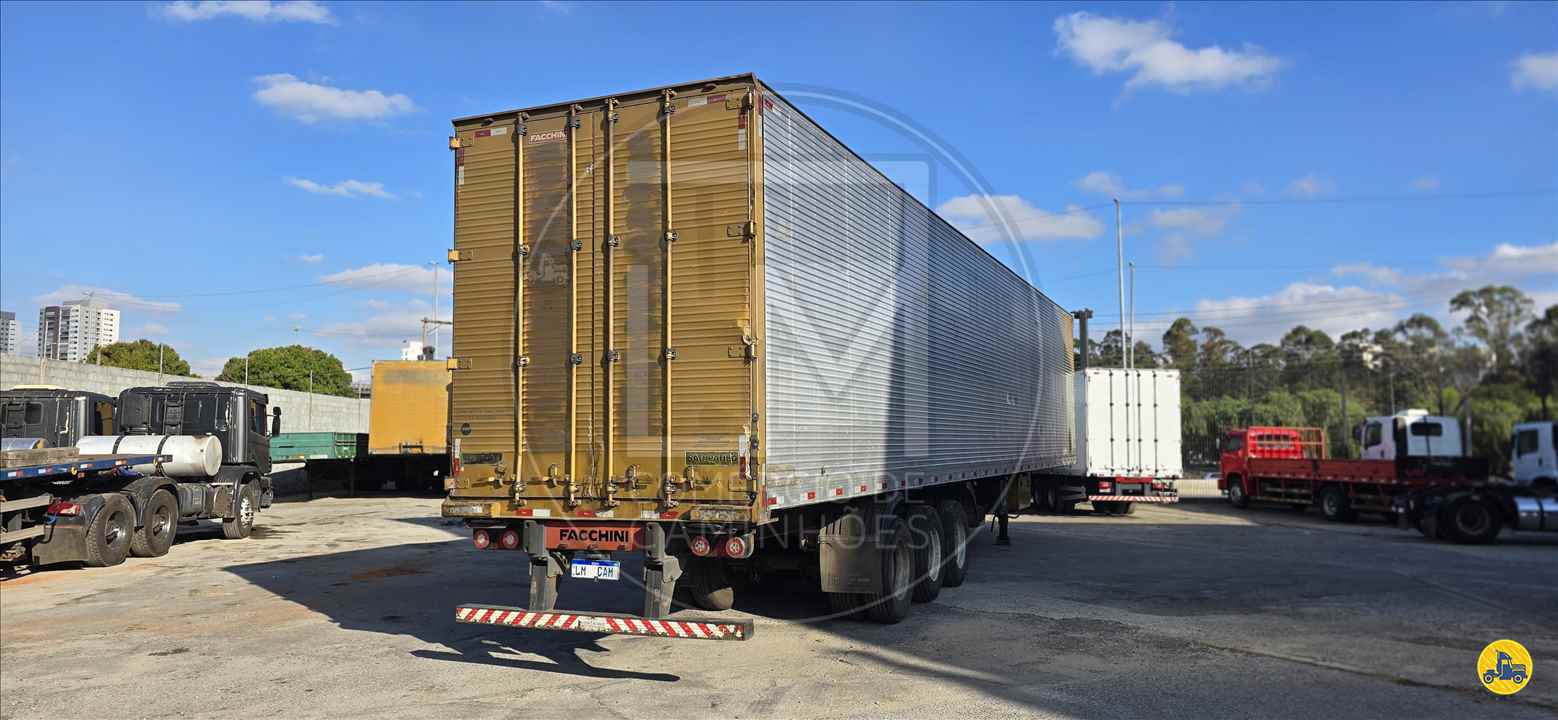 CARRETA SEMI-REBOQUE BAU FURGÃO LM Caminhões CAJAMAR SÃO PAULO SP