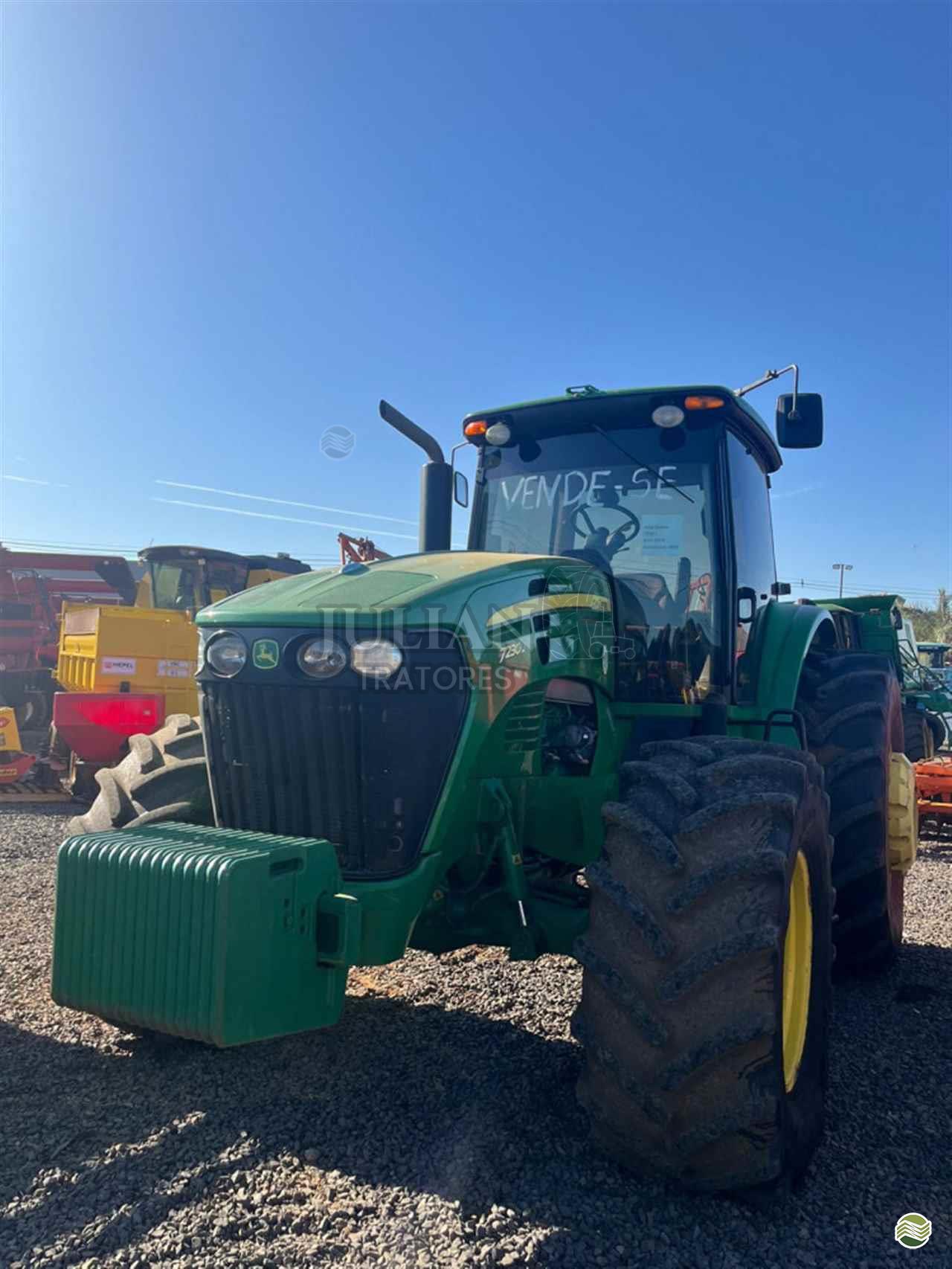 TRATOR JOHN DEERE JOHN DEERE 7230J Tração 4x4 Juliano Tratores UBERABA MINAS GERAIS MG