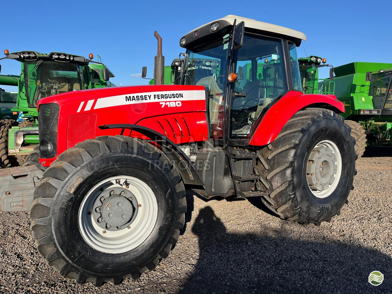 TRATOR MASSEY FERGUSON MF 7180 Tração 4x4 Juliano Tratores UBERABA MINAS GERAIS MG