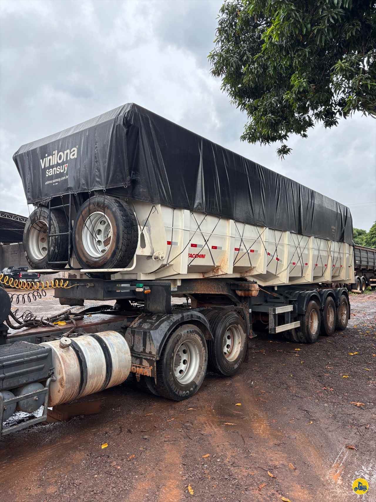 CARRETA SEMI-REBOQUE BASCULANTE BOIKO Transportes e Logística CAMPO GRANDE MATO GROSSO DO SUL MS