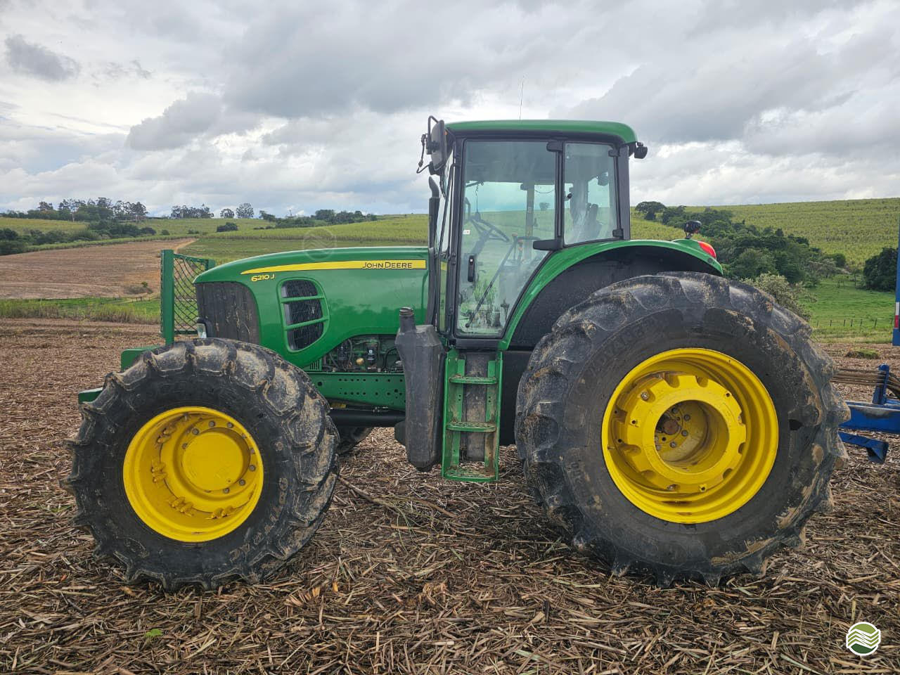 TRATOR JOHN DEERE JOHN DEERE 6210J Tração 4x4 Agro Novaes Máquinas Agrícolas FERNANDOPOLIS SÃO PAULO SP