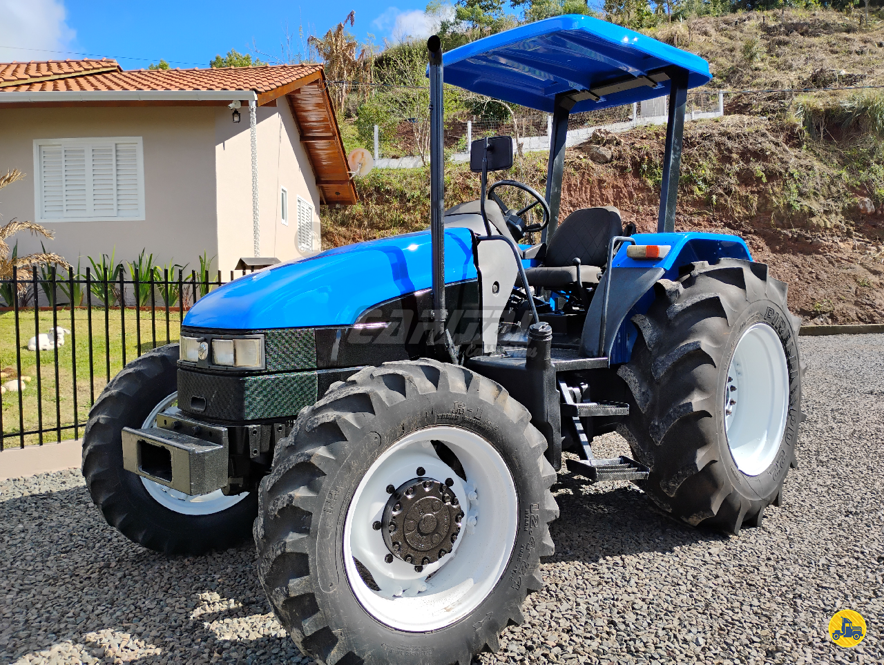 TRATOR NEW HOLLAND NEW TL 75 Tração 4x4 Capital Caminhões e Carrocerias CONCORDIA SANTA CATARINA SC