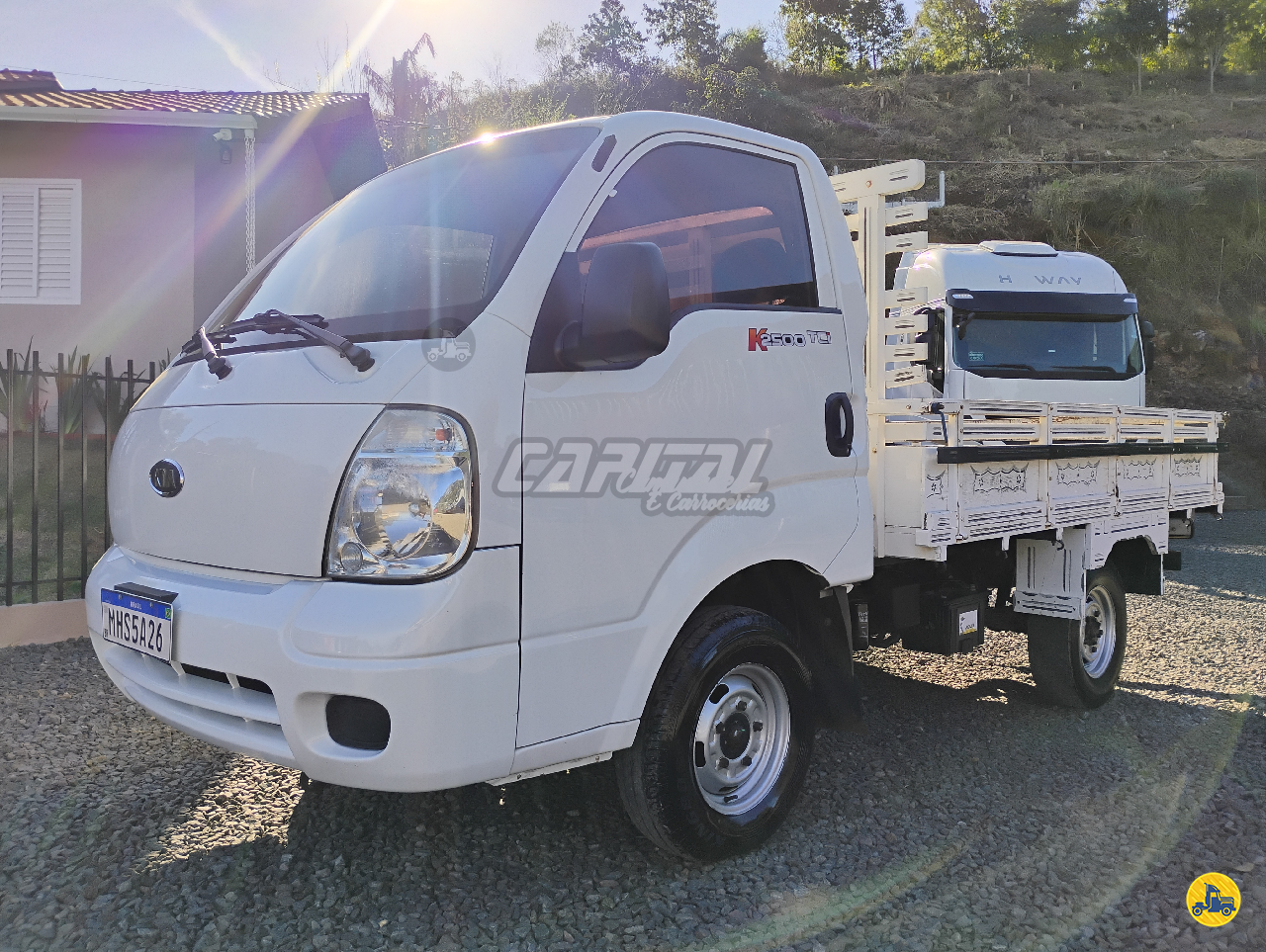 UTILITARIOS KIA MOTORS Bongo K-2500 Capital Caminhões e Carrocerias CONCORDIA SANTA CATARINA SC