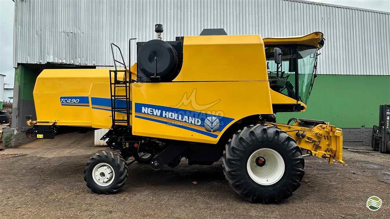 COLHEITADEIRA NEW HOLLAND TX 4.90 Montano Máquinas Agrícolas LAGOA VERMELHA RIO GRANDE DO SUL RS