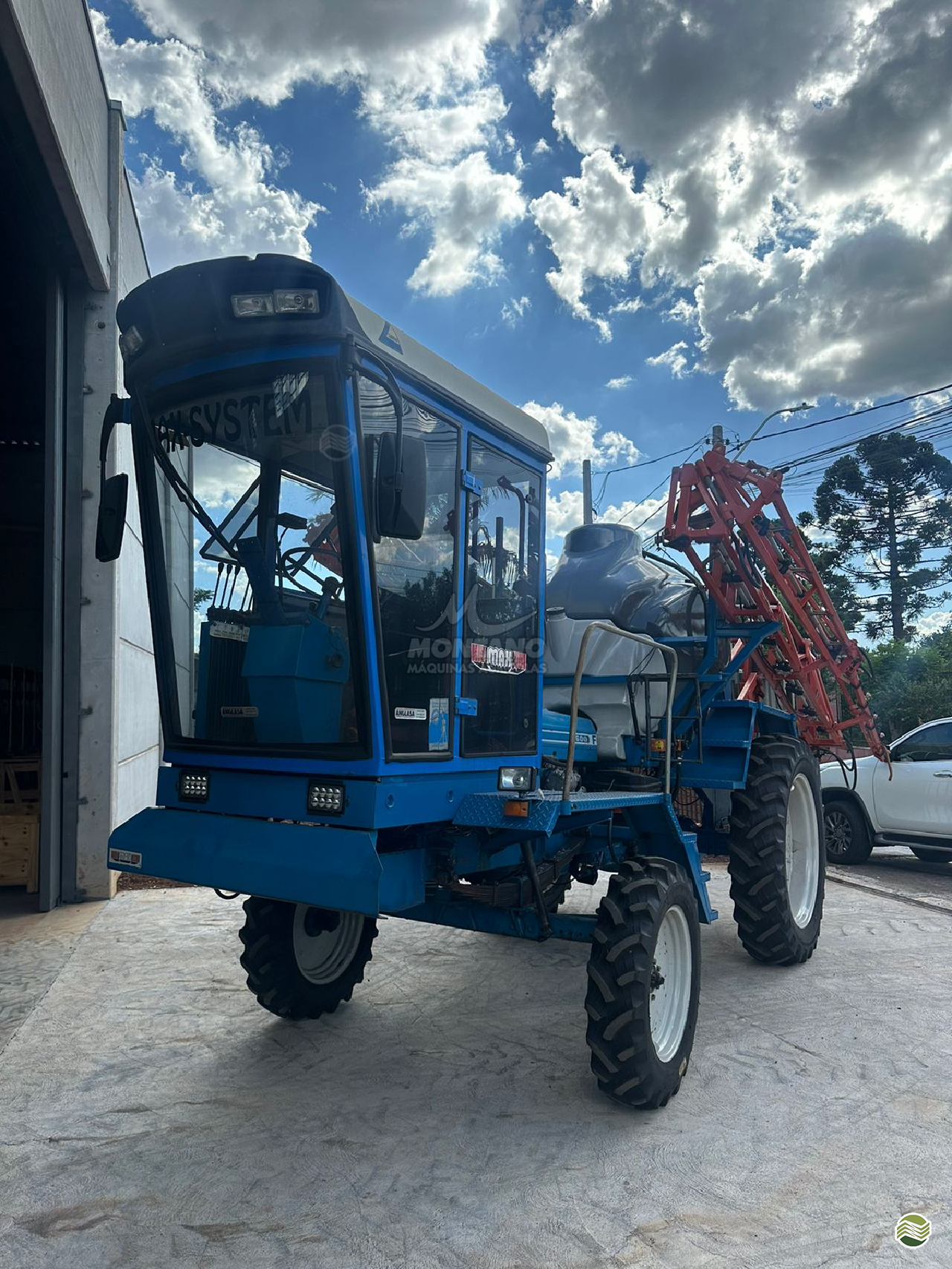 TRATOR FORD FORD 6600 Montano Máquinas Agrícolas LAGOA VERMELHA RIO GRANDE DO SUL RS
