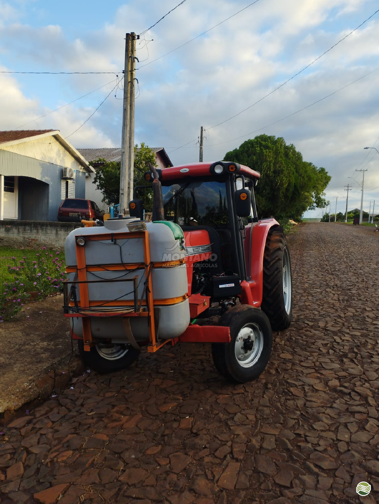 TRATOR MASSEY FERGUSON MF 275 Montano Máquinas Agrícolas LAGOA VERMELHA RIO GRANDE DO SUL RS