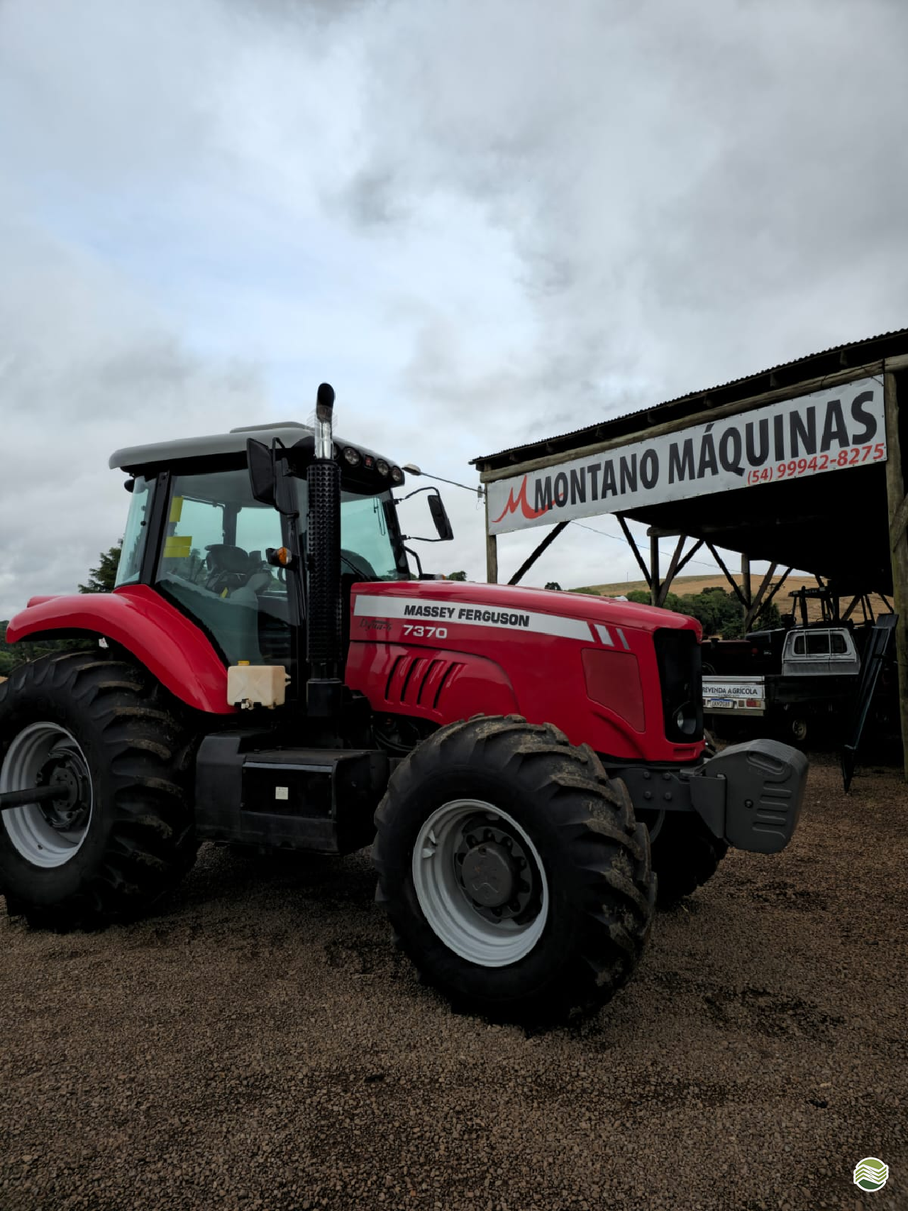 MF 7370 de Montano Máquinas Agrícolas