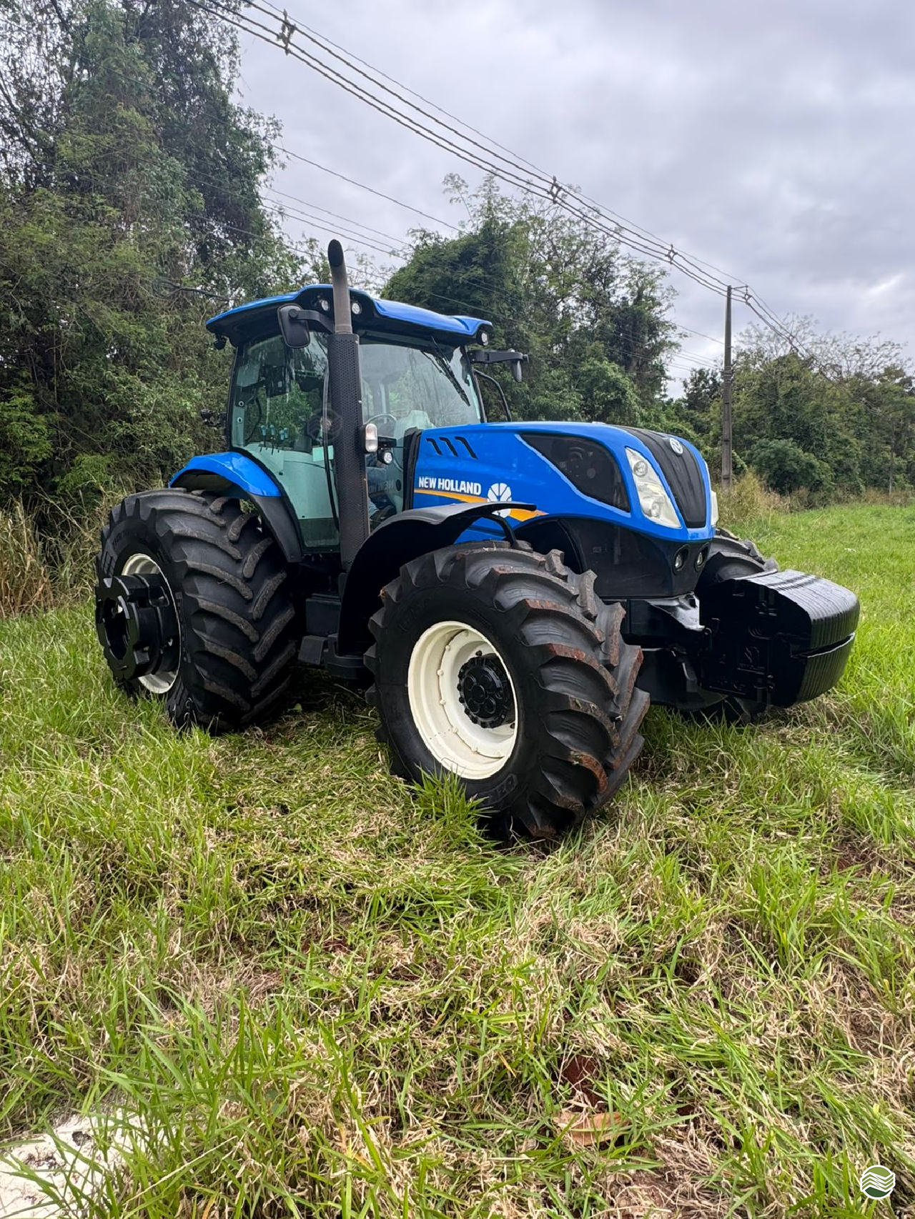 TRATOR NEW HOLLAND NEW T7 260 Tração 4x4 Montano Máquinas Agrícolas LAGOA VERMELHA RIO GRANDE DO SUL RS