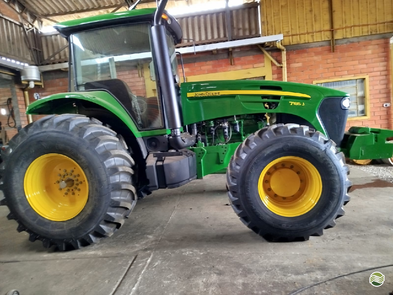 TRATOR JOHN DEERE JOHN DEERE 7185J