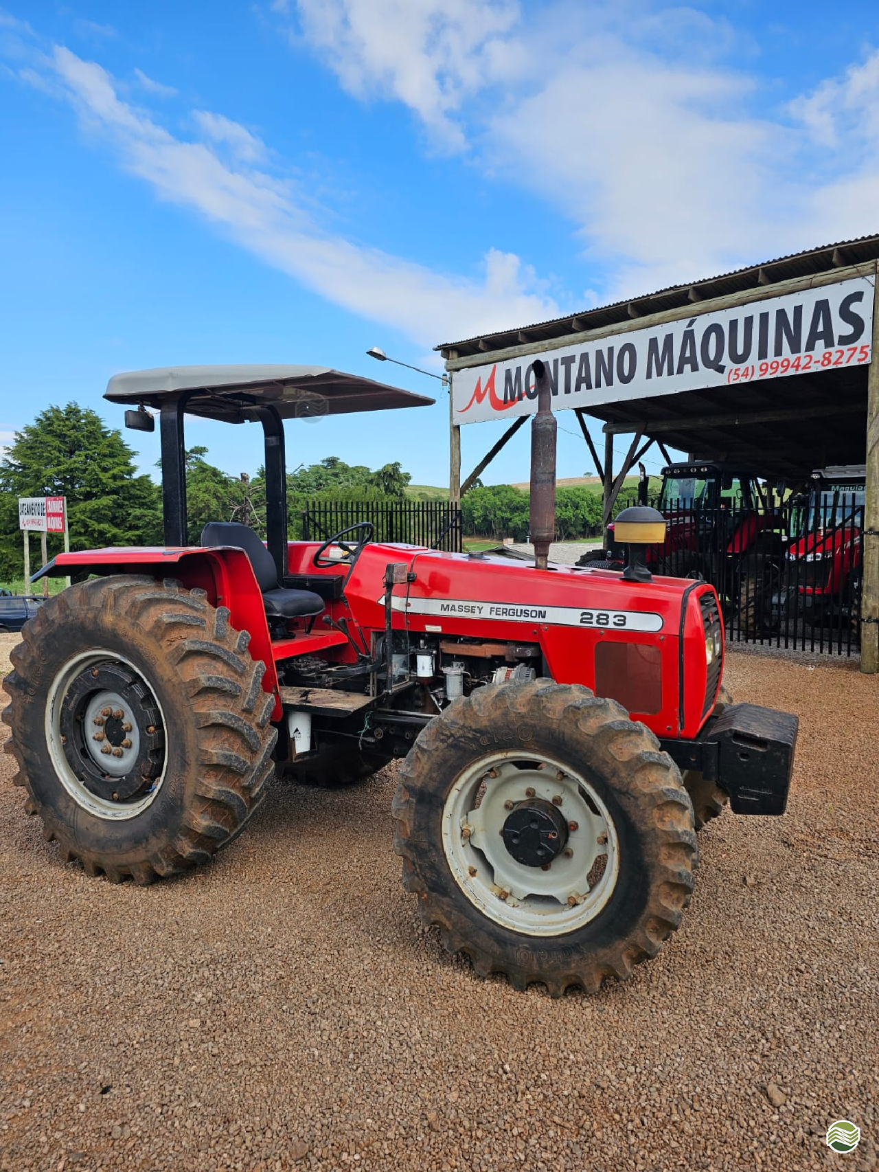 TRATOR MASSEY FERGUSON MF 283 Tração 4x4 Montano Máquinas Agrícolas LAGOA VERMELHA RIO GRANDE DO SUL RS