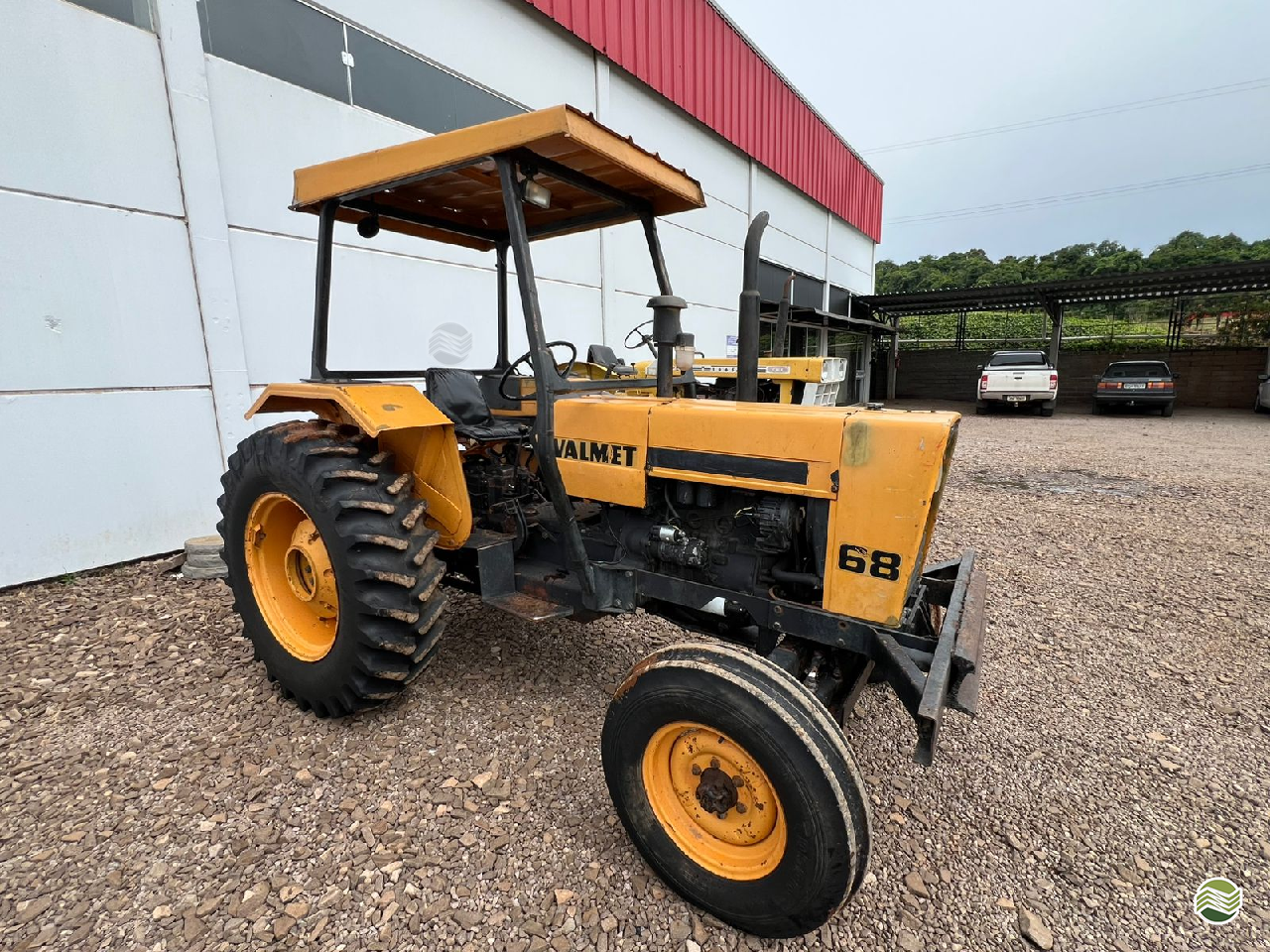 TRATOR VALMET VALMET 68 Tração 4x2 Montano Máquinas Agrícolas LAGOA VERMELHA RIO GRANDE DO SUL RS