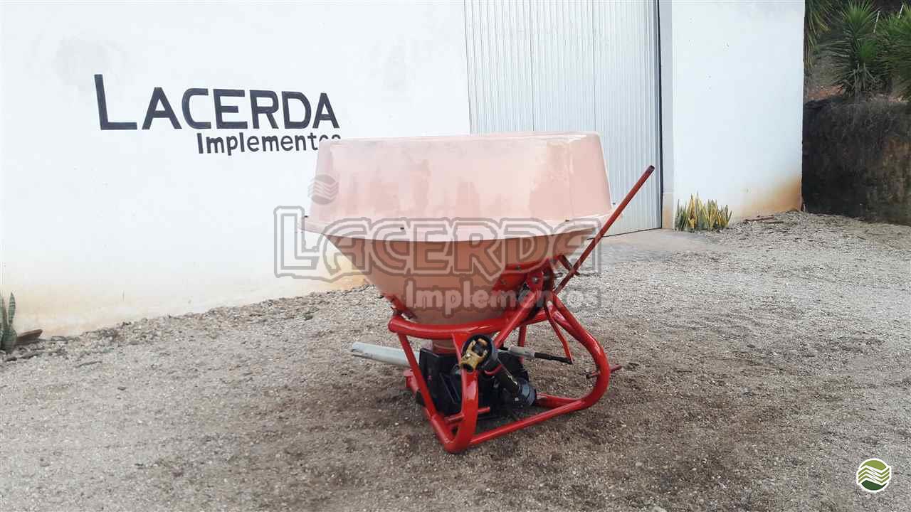 IMPLEMENTOS AGRICOLAS DISTRIBUIDOR FERTILIZANTES E SEMENTES PENDULAR Lacerda Implementos QUITANDINHA PARANÁ PR