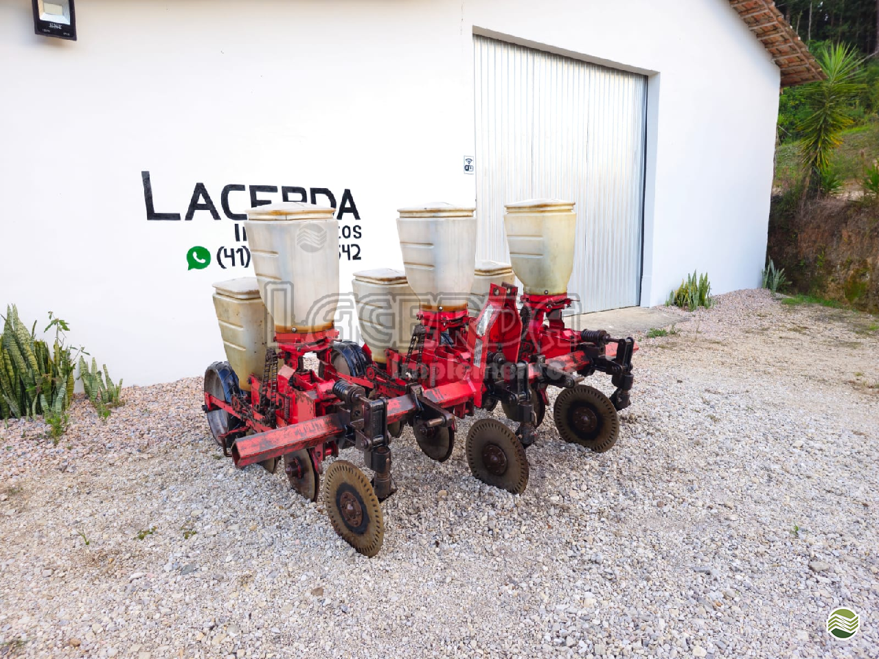 JM 2040 de Lacerda Implementos