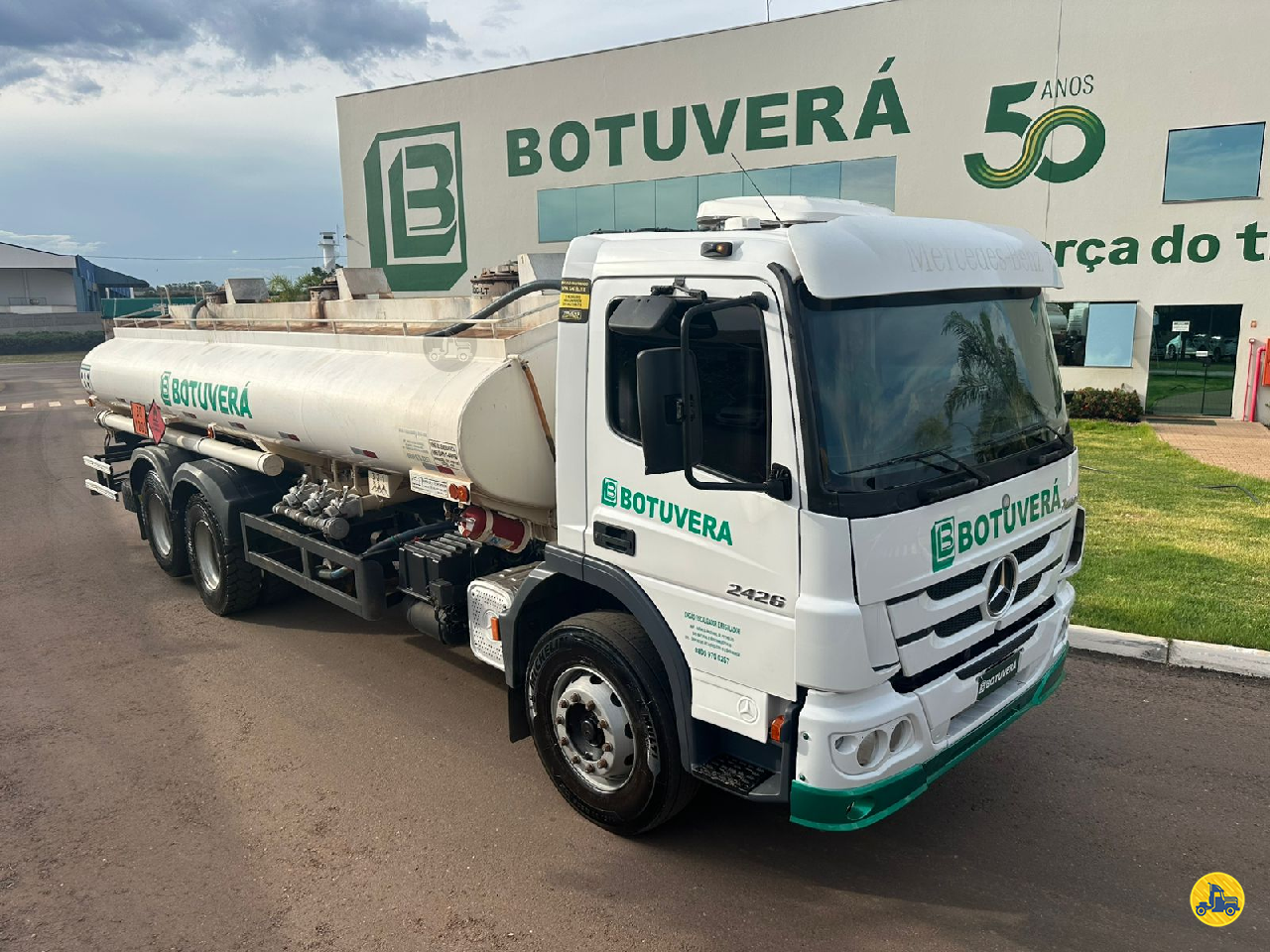 CAMINHAO MERCEDES-BENZ MB 2426 Tanque Aço Truck 6x2 Seminovos Botuverá RONDONOPOLIS MATO GROSSO MT