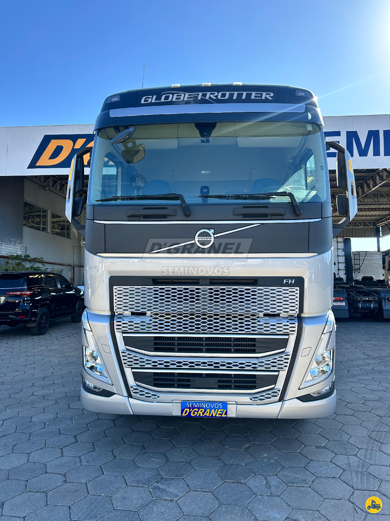 CAMINHAO VOLVO VOLVO FH 460 Cavalo Mecânico Truck 6x2 D'GRANEL Seminovos SABARA MINAS GERAIS MG