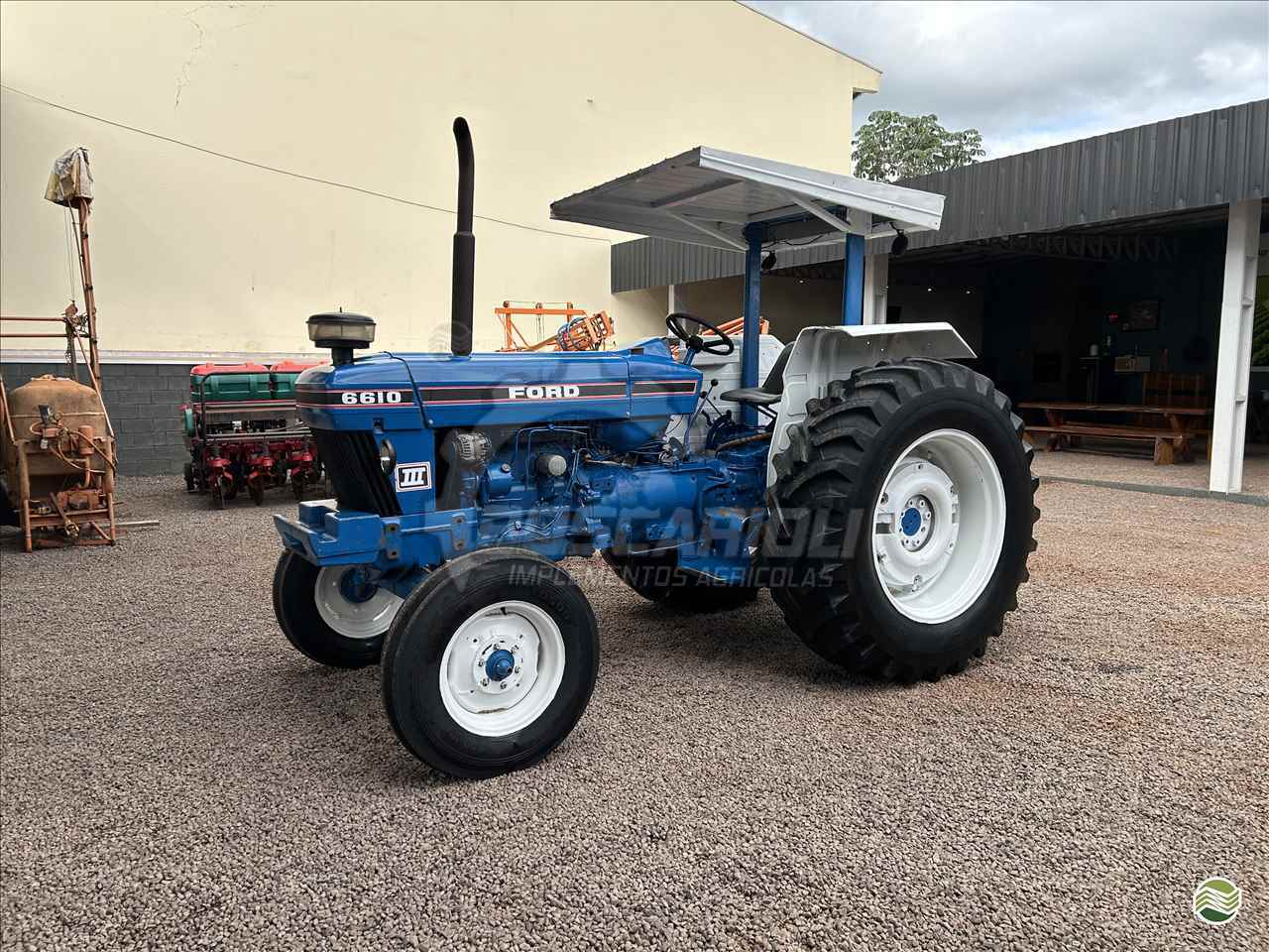 TRATOR FORD FORD 6610 Tração 4x2 Boscarioli Implementos GUAIRA PARANÁ PR