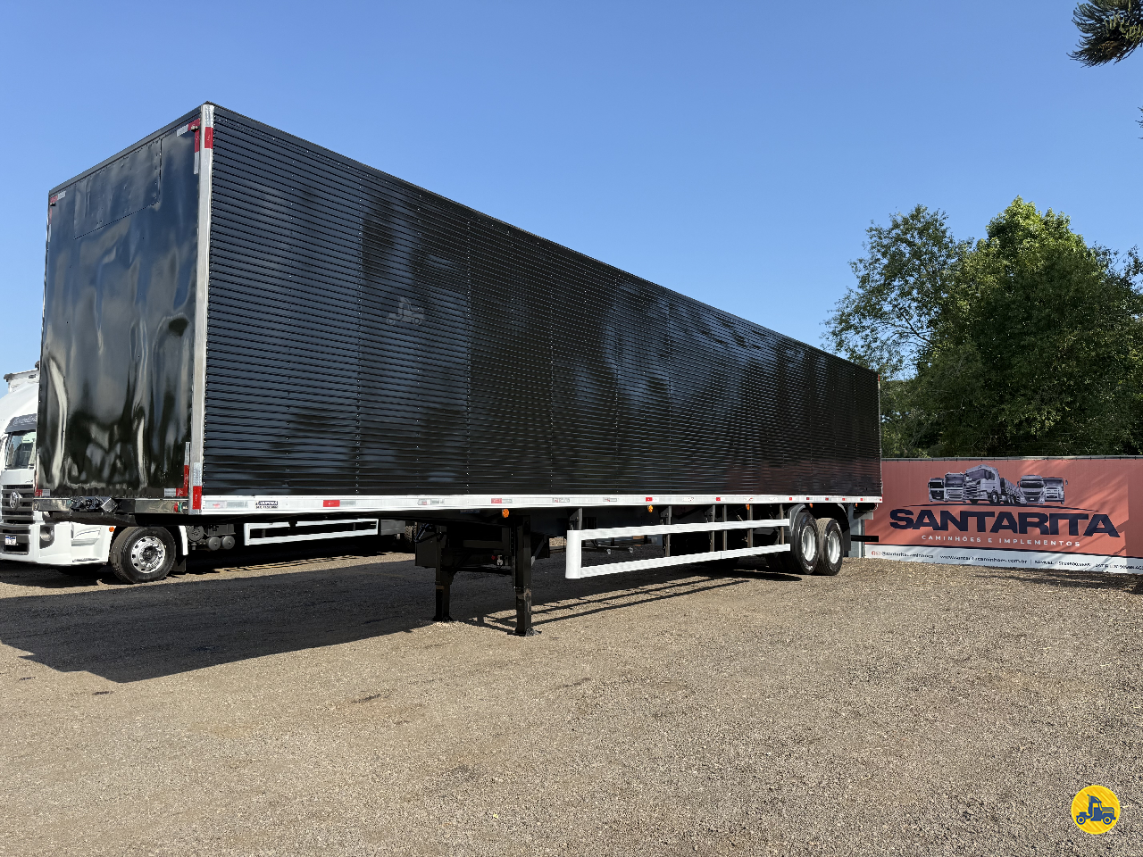 CARRETA SEMI-REBOQUE BAU FURGÃO Santa Rita Caminhões FAZENDA VILANOVA RIO GRANDE DO SUL RS