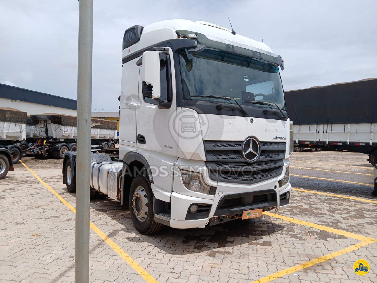 CAMINHAO MERCEDES-BENZ MB 2651 Cavalo Mecânico Truck 6x4 Vamos Seminovos - Sinop SINOP MATO GROSSO MT