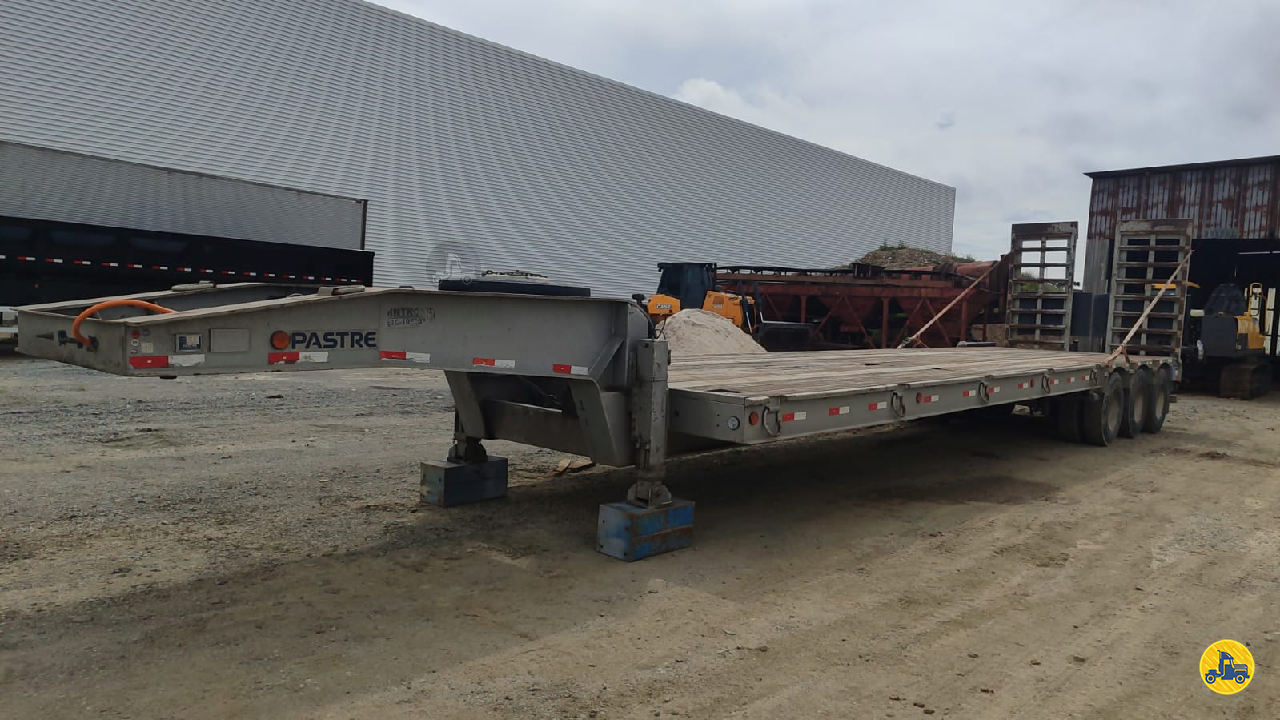 CARRETA SEMI-REBOQUE PRANCHA Reta Franco Representações - Pastre PINHAIS PARANÁ PR