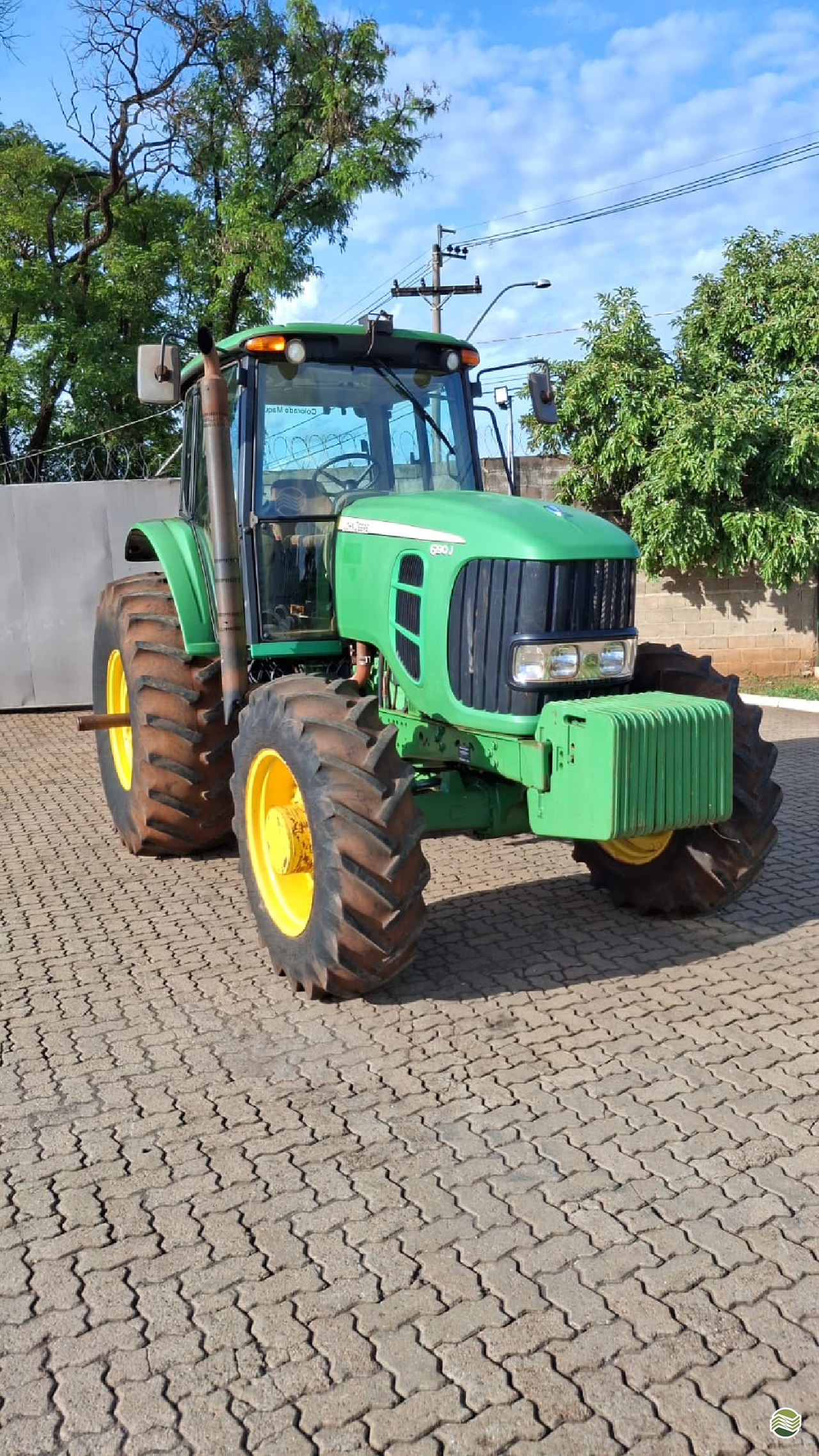 TRATOR JOHN DEERE JOHN DEERE 6190J Tração 4x4 Tracbel Agro - John Deere RIBEIRAO PRETO SÃO PAULO SP
