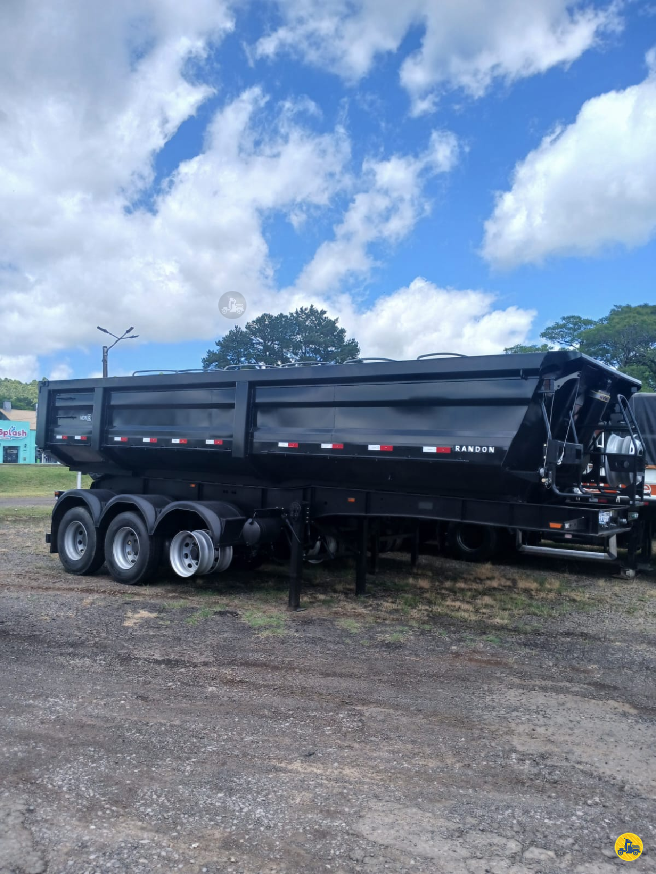 CARRETA SEMI-REBOQUE BASCULANTE Vale do Cai Implementos Rodoviários - Truckvan SAO SEBASTIAO DO CAI RIO GRANDE DO SUL RS