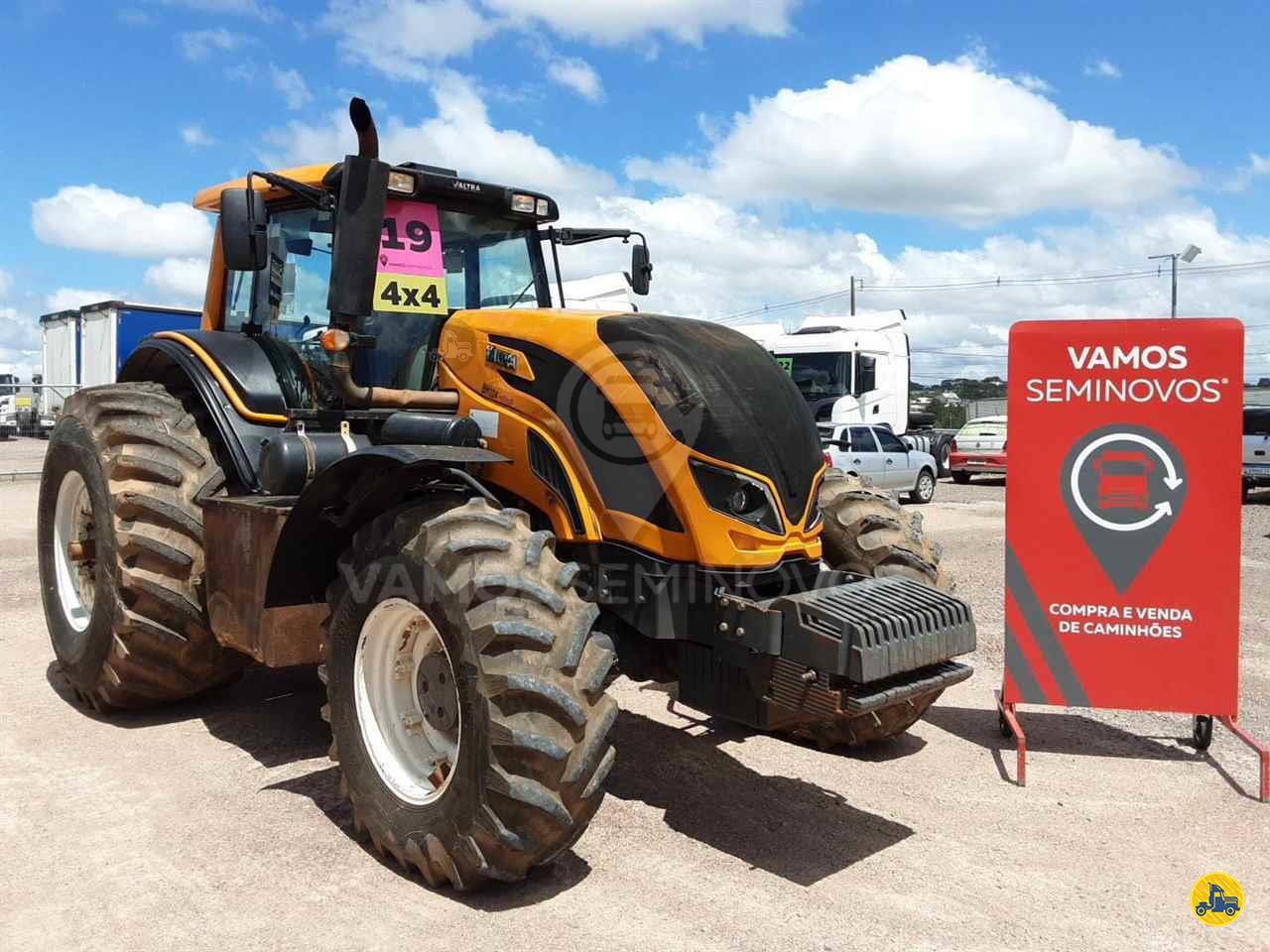 TRATOR VALTRA VALTRA BH 224 Tração 4x4 Vamos Seminovos - São Leopoldo SAO LEOPOLDO RIO GRANDE DO SUL RS